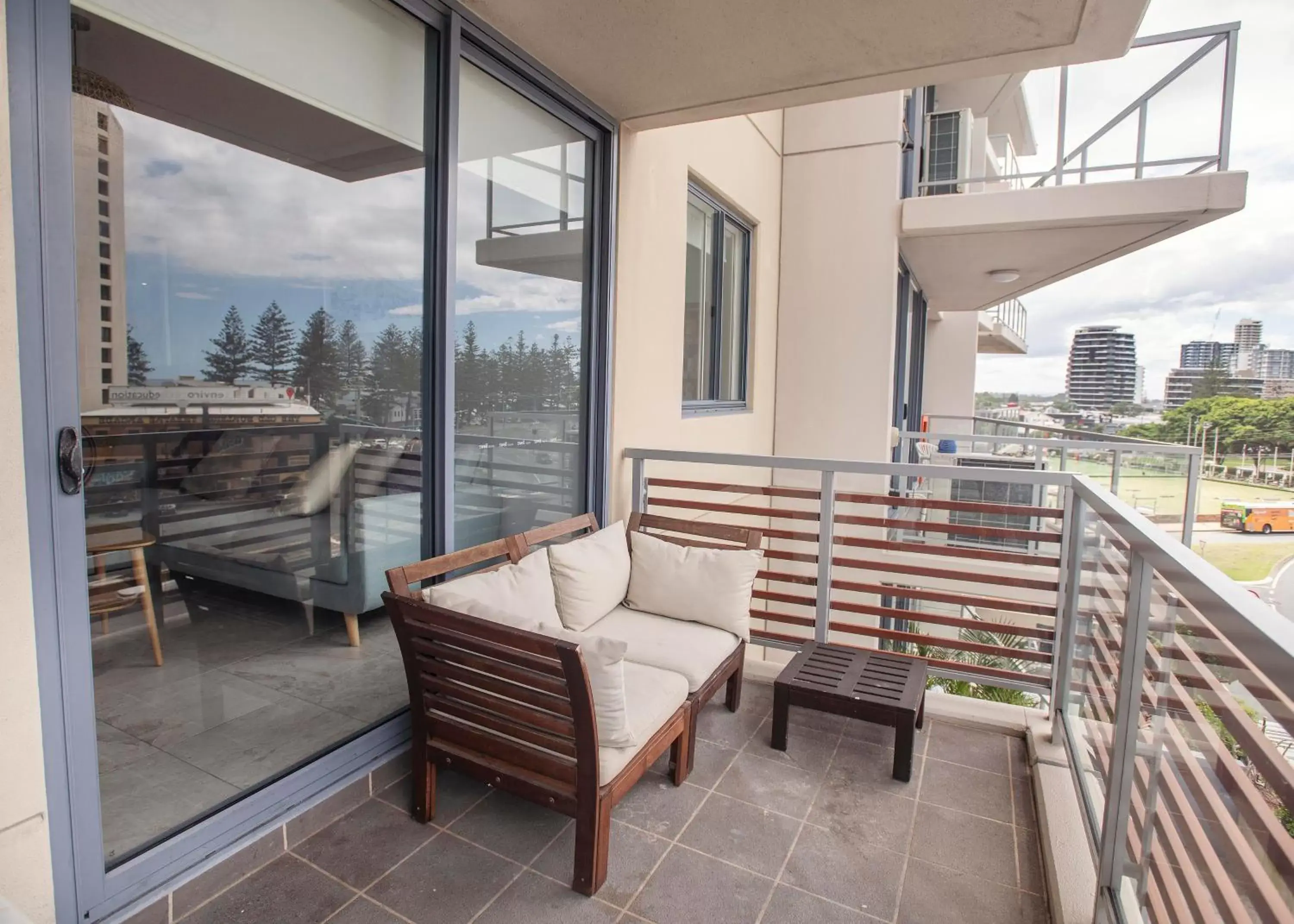 Balcony/Terrace in Swell Resort