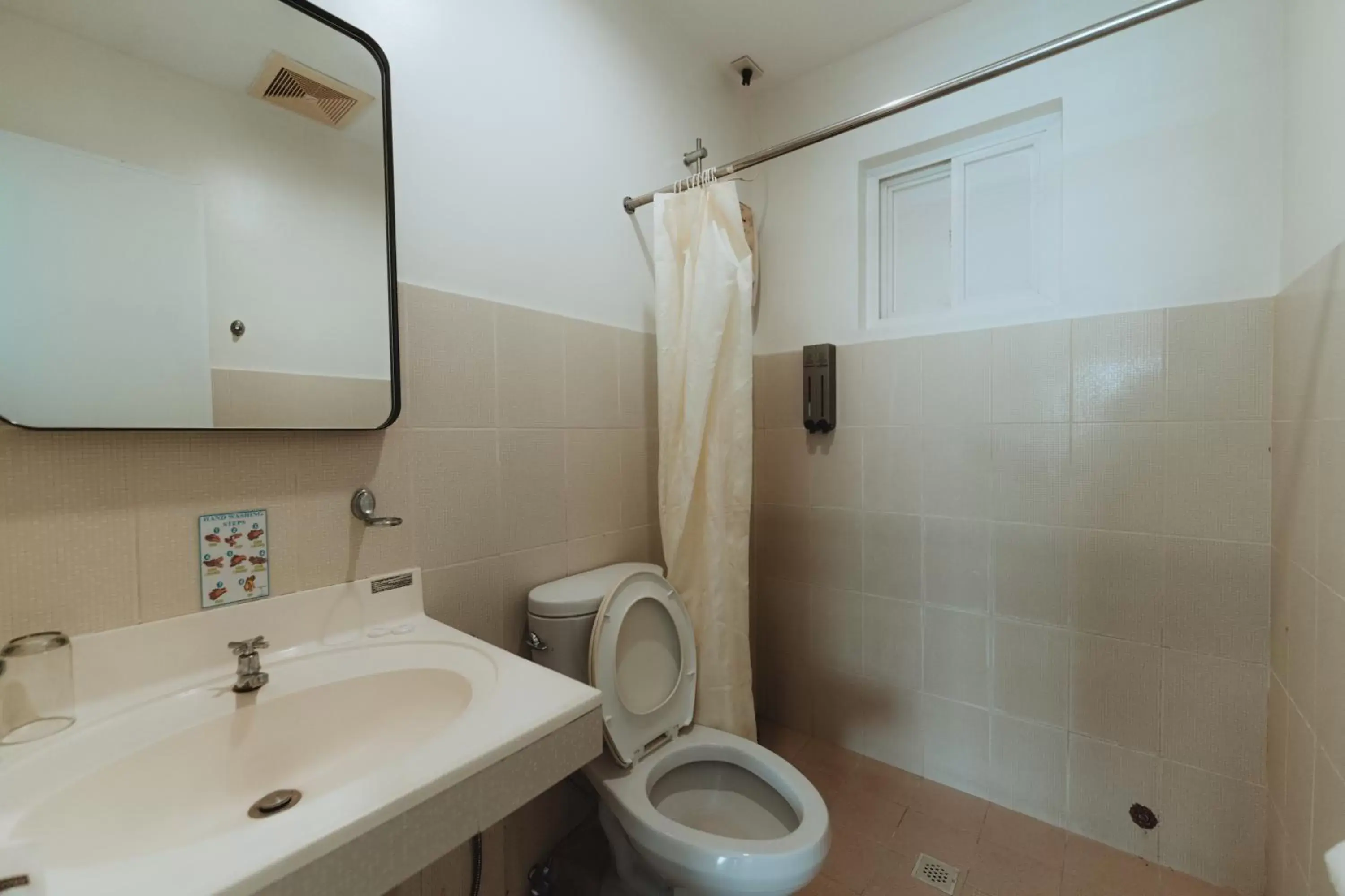 Bathroom in Coron Underwater Garden Resort