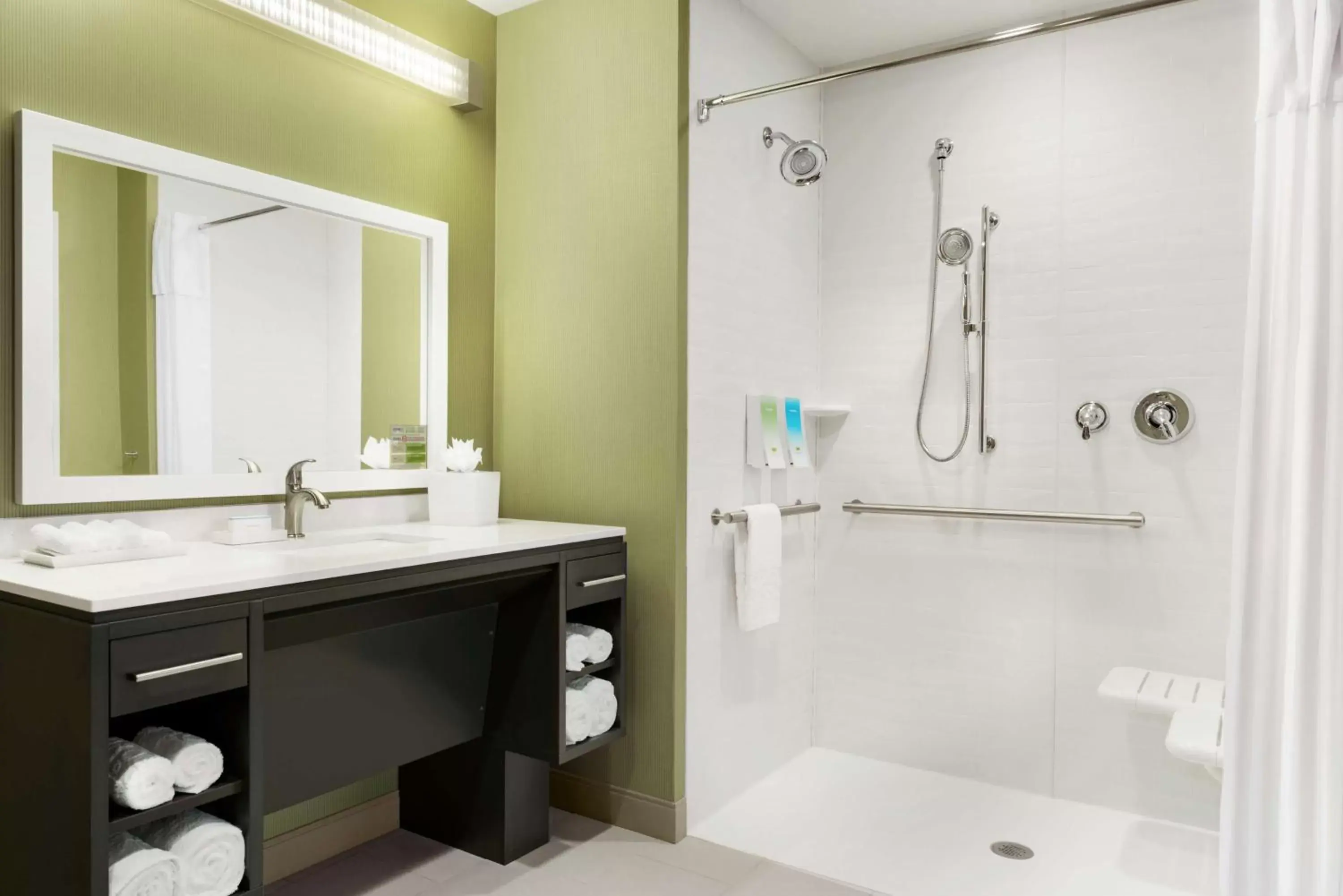 Bathroom in Home2 Suites By Hilton Menomonee Falls Milwaukee