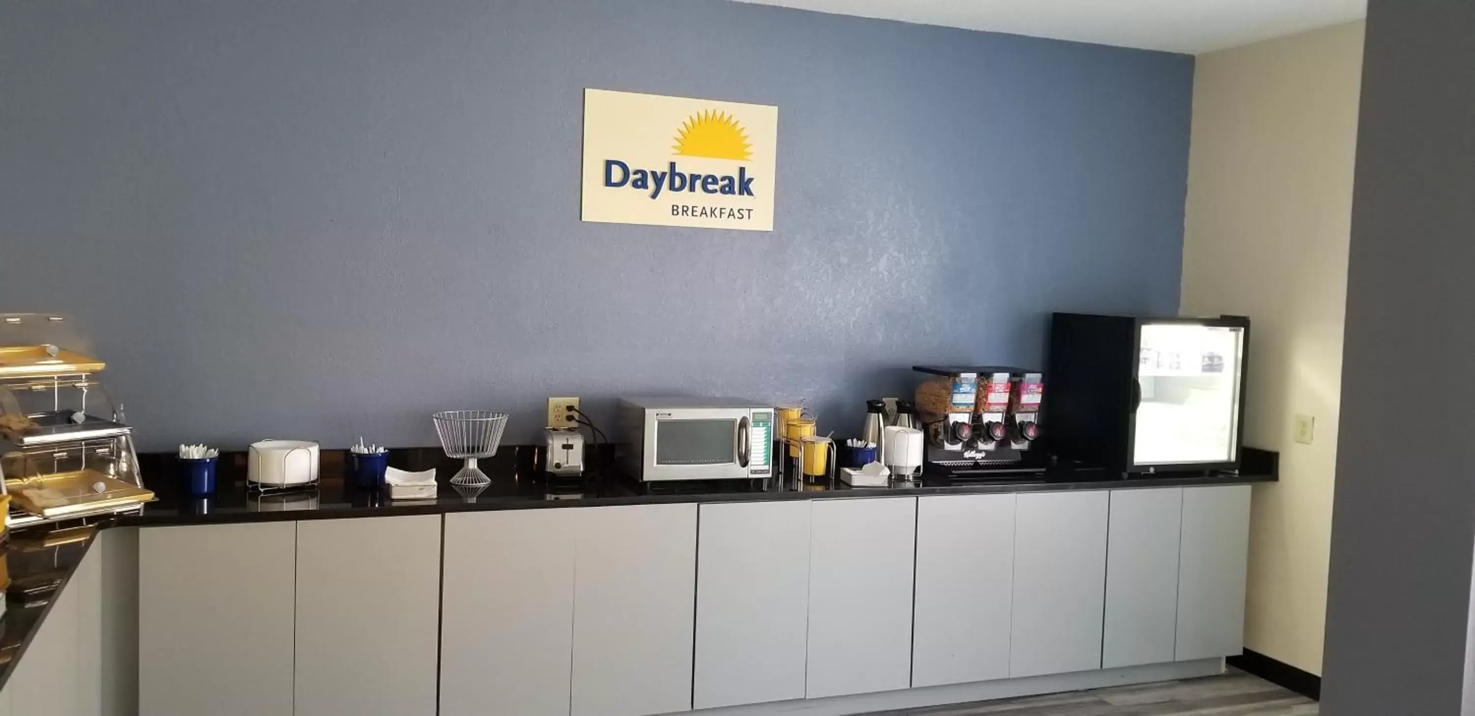 Breakfast, Restaurant/Places to Eat in Days Inn by Wyndham Macon I-75 North