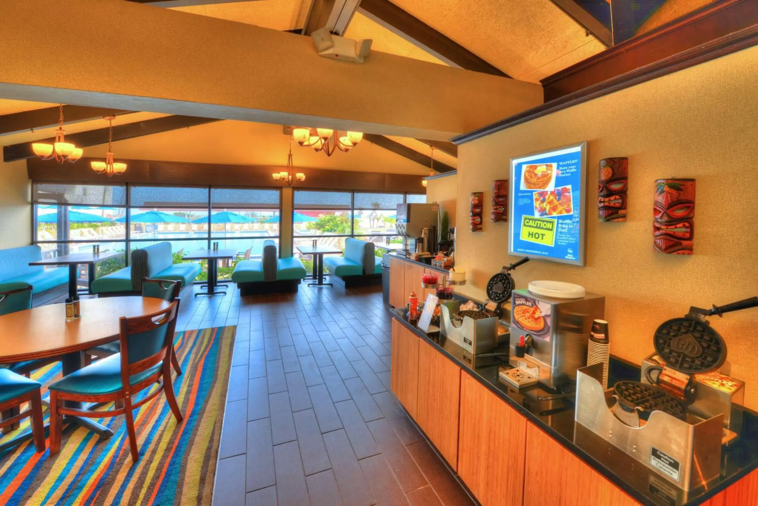 Restaurant/Places to Eat in Best Western Aku Tiki Inn