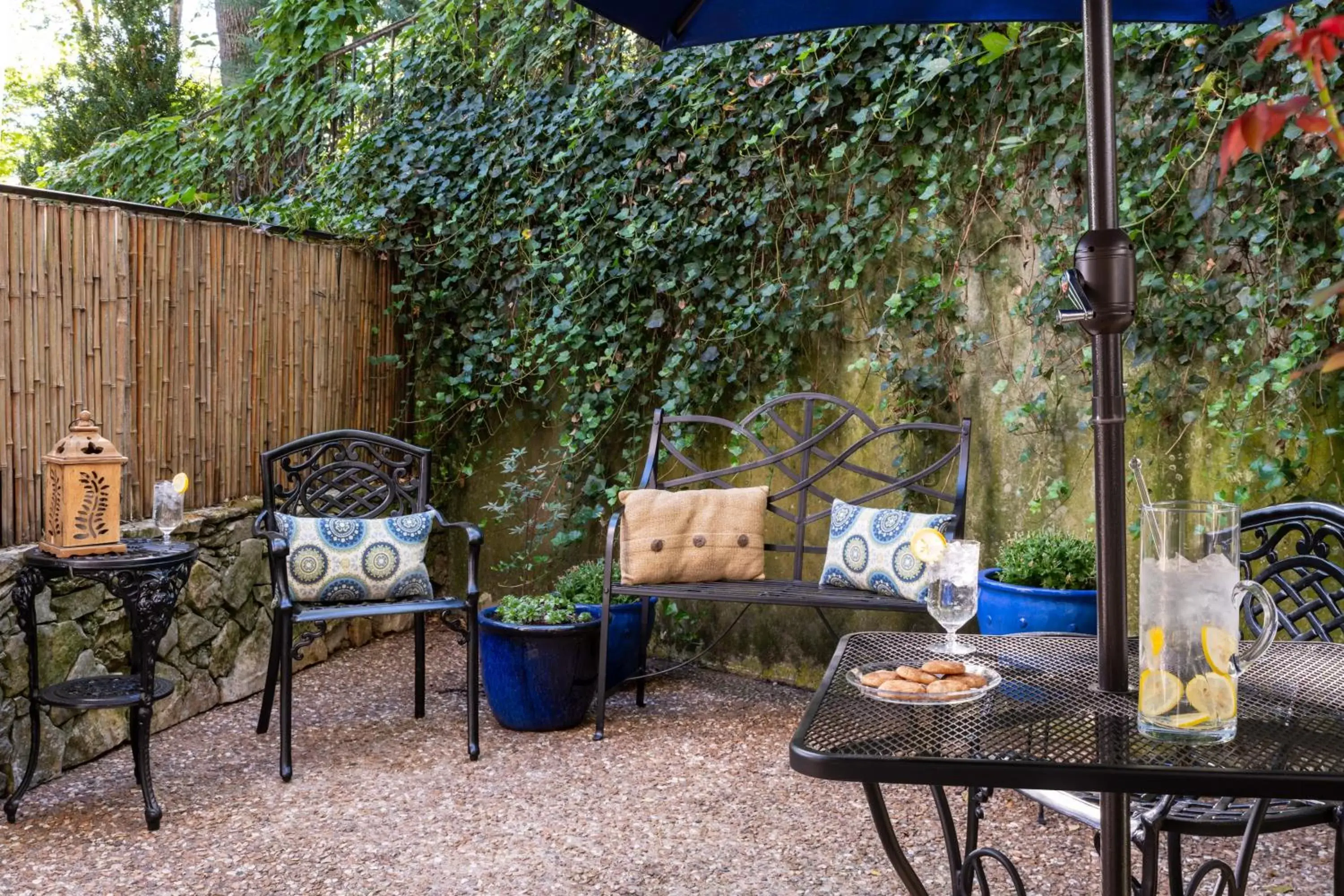 Patio, Seating Area in Arsenic and Old Lace Bed & Breakfast Inn