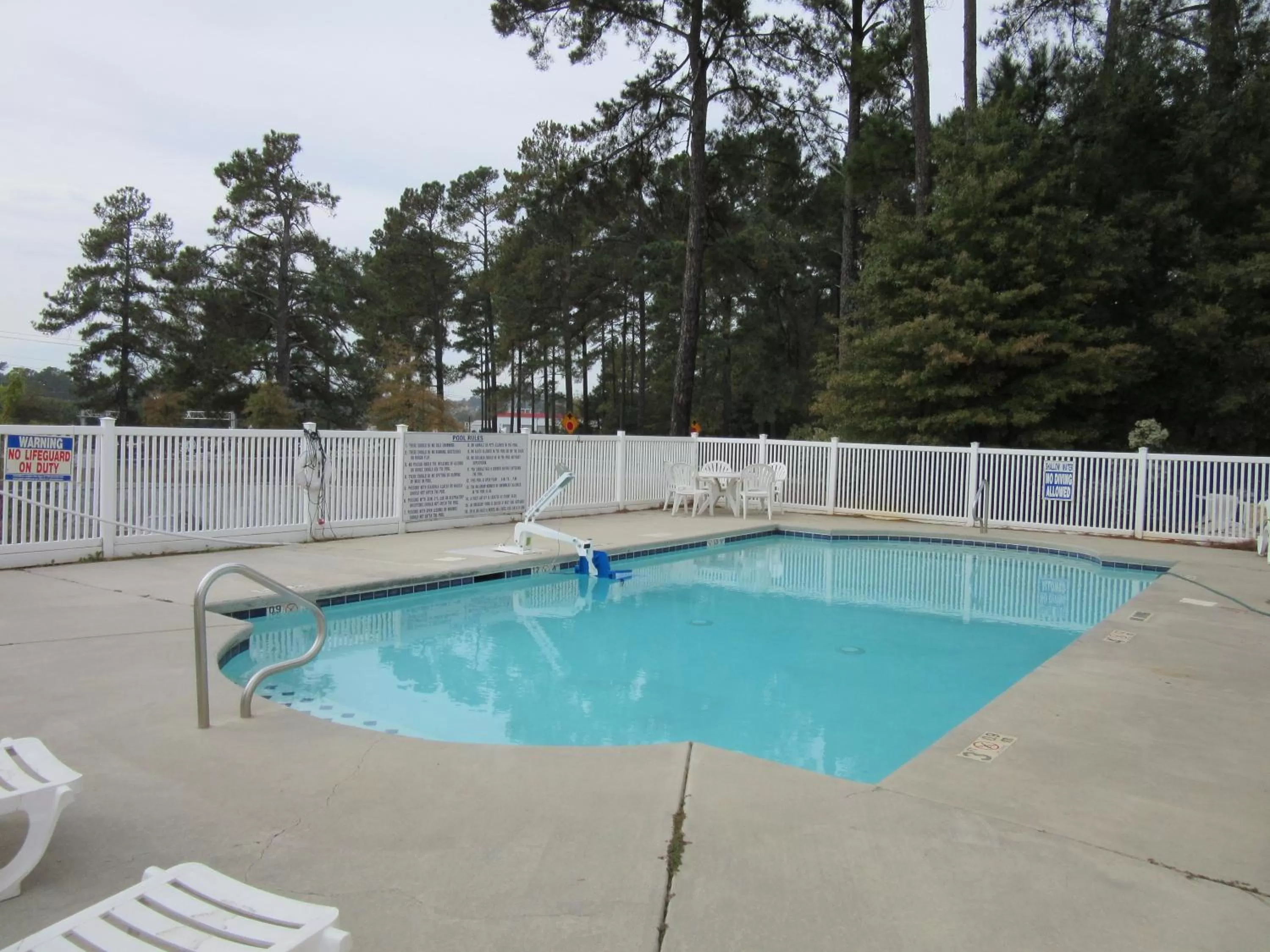 Swimming pool in Microtel Inn & Suites by Wyndham Augusta/Riverwatch