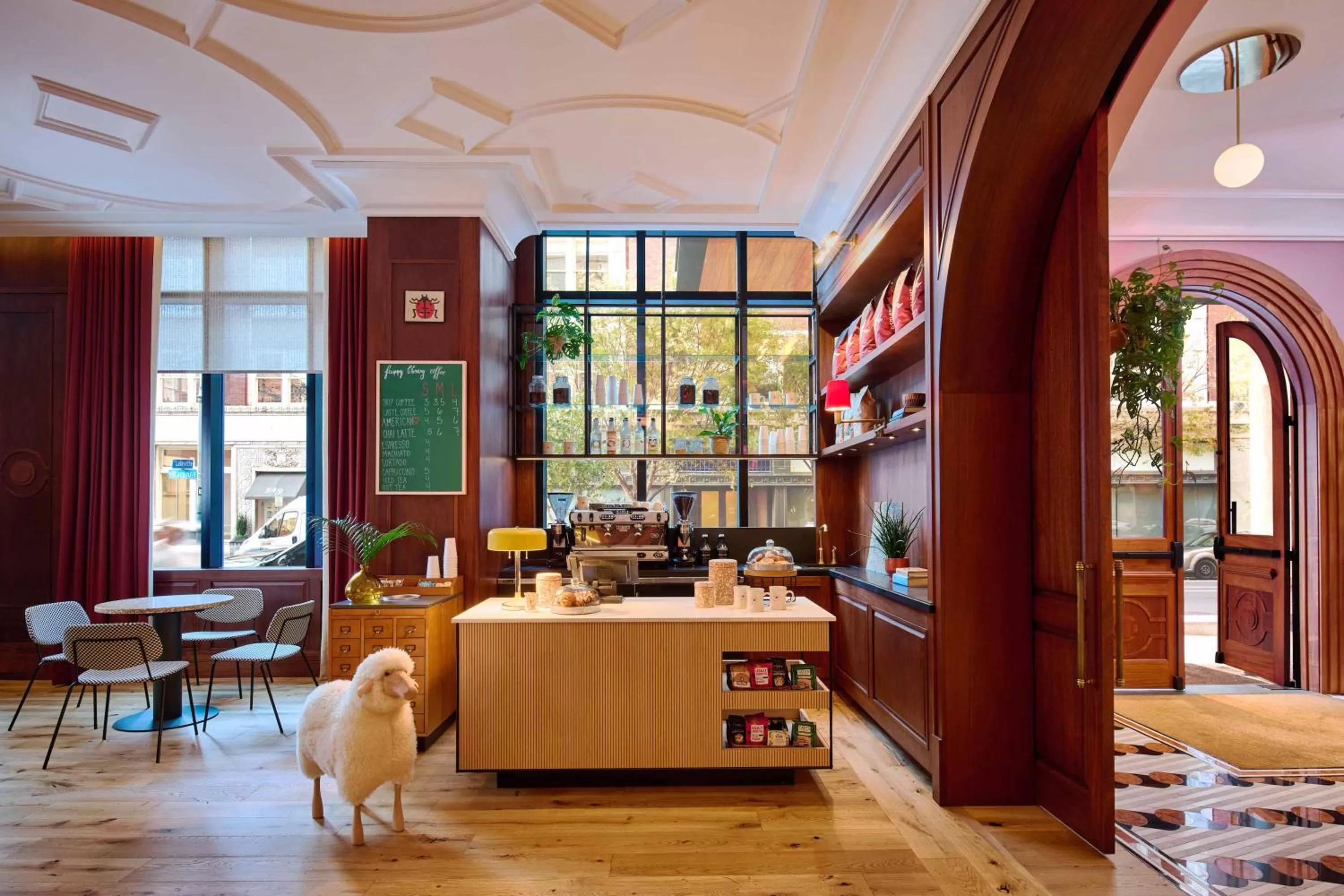 Restaurant/places to eat in Virgin Hotels New Orleans