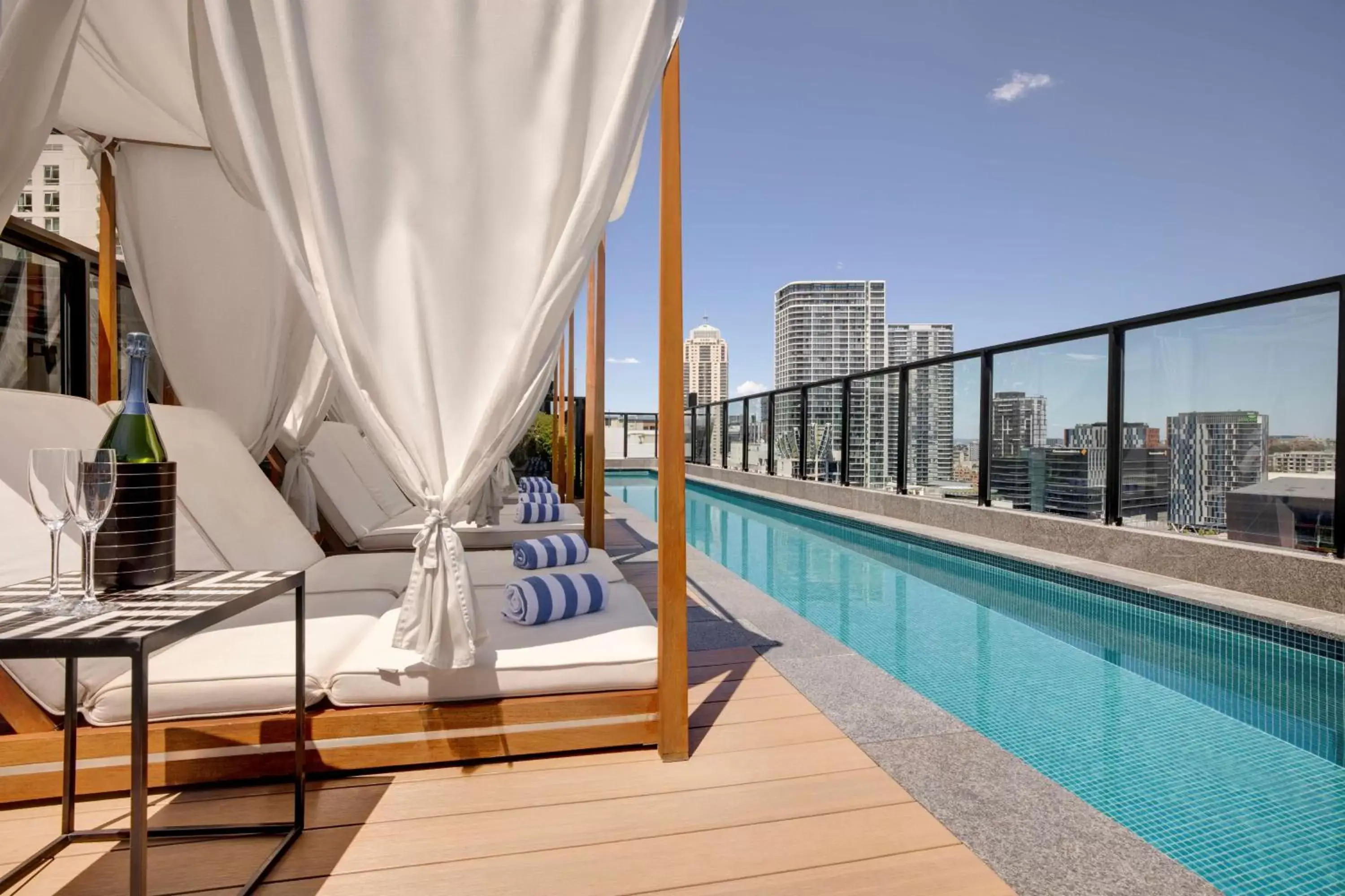 Pool view, Swimming Pool in Vibe Hotel Sydney Darling Harbour