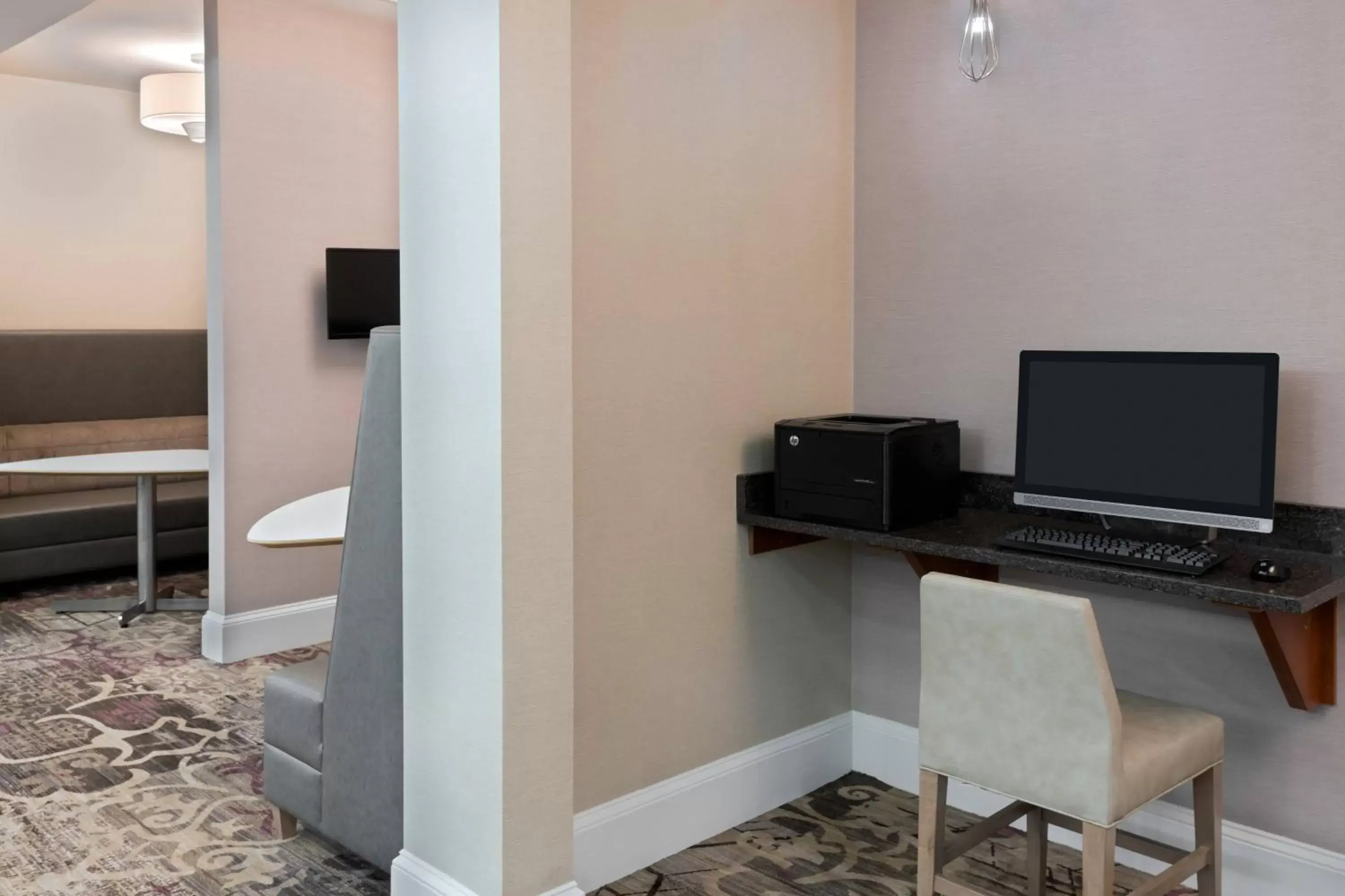 Business facilities, TV/Entertainment Center in Residence Inn Wayne