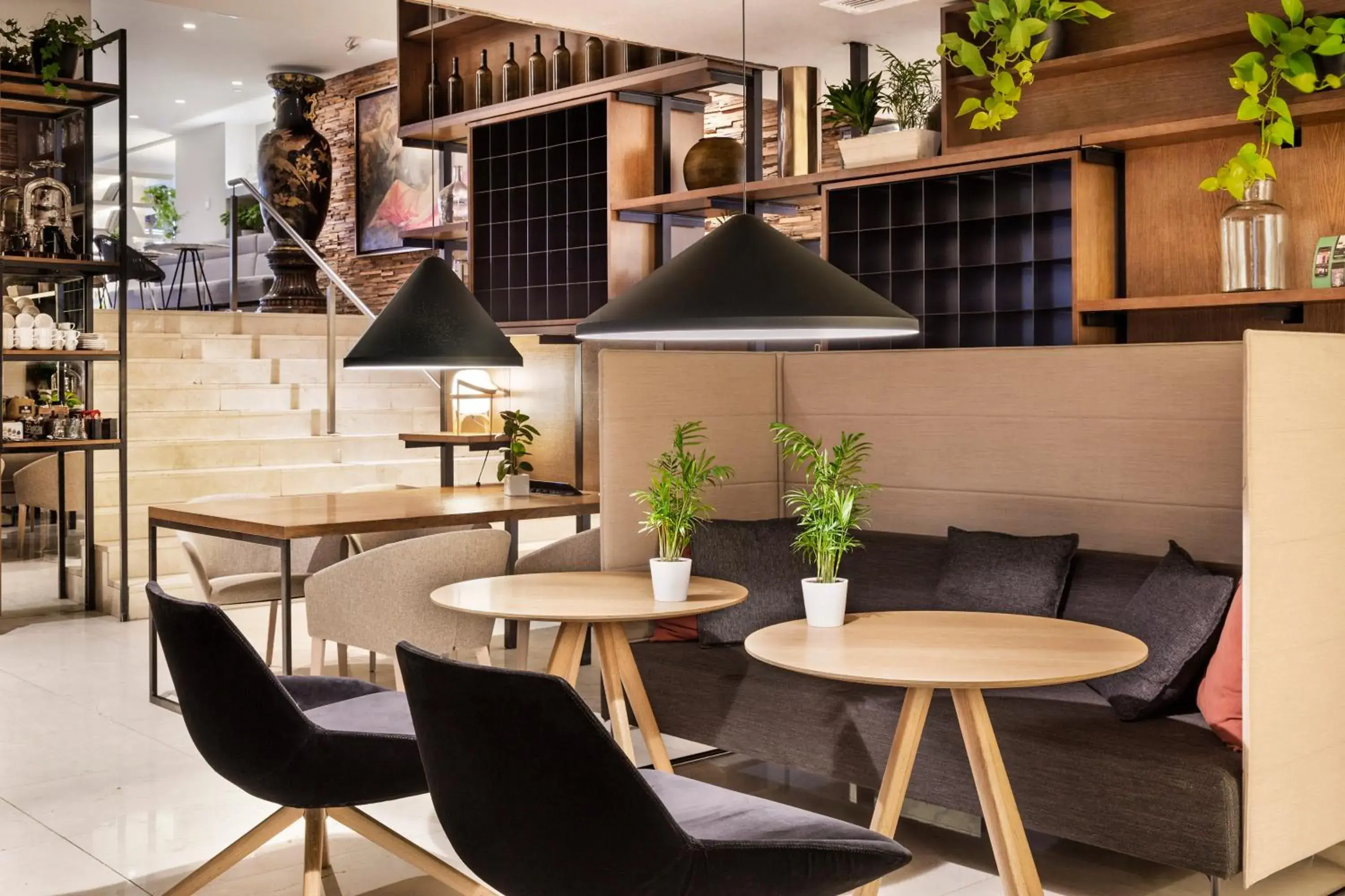 Lounge or bar, Dining Area in Melia Madrid Princesa
