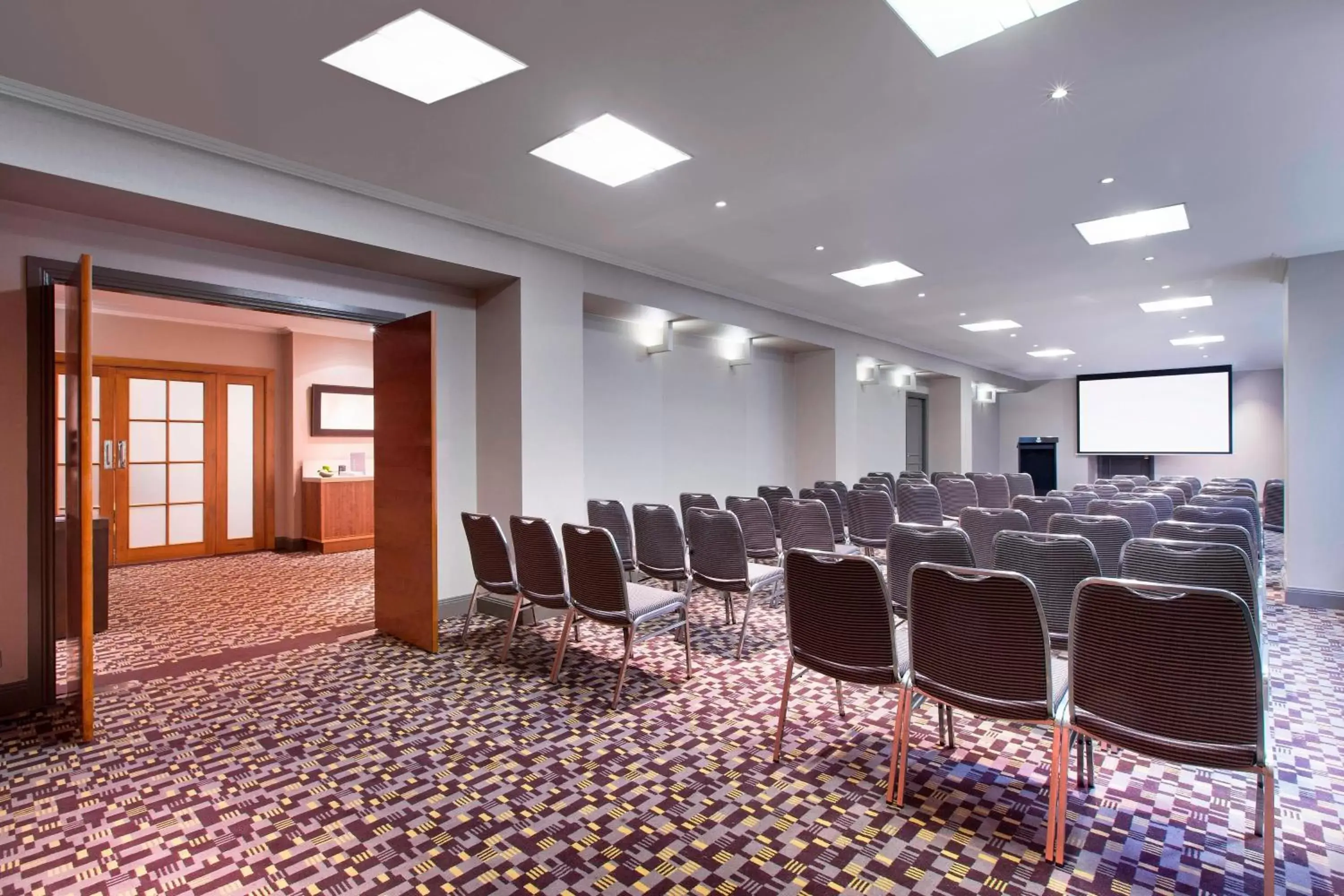 Meeting/conference room in Sheraton Grand Sydney Hyde Park