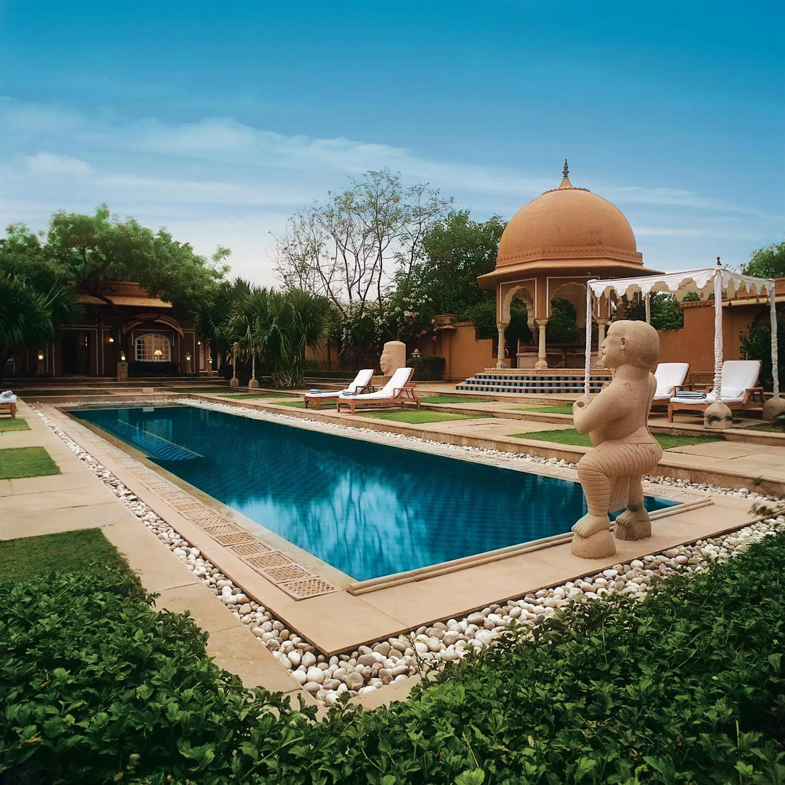 Swimming pool in The Oberoi Rajvilas Jaipur Swimming pool in The Oberoi Rajvilas Jaipur
