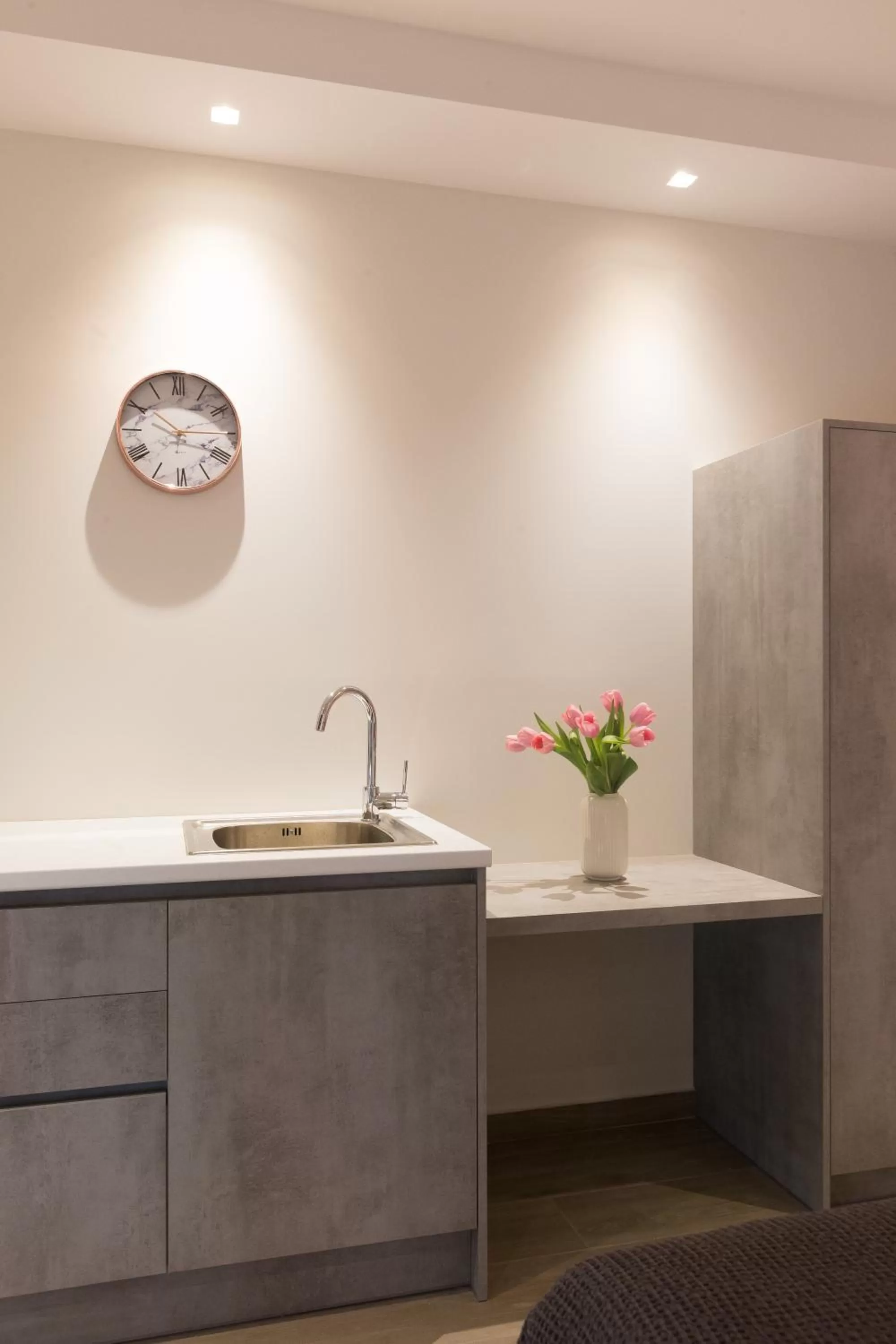 microwave in 12 Reasons Why Metaxourgeio