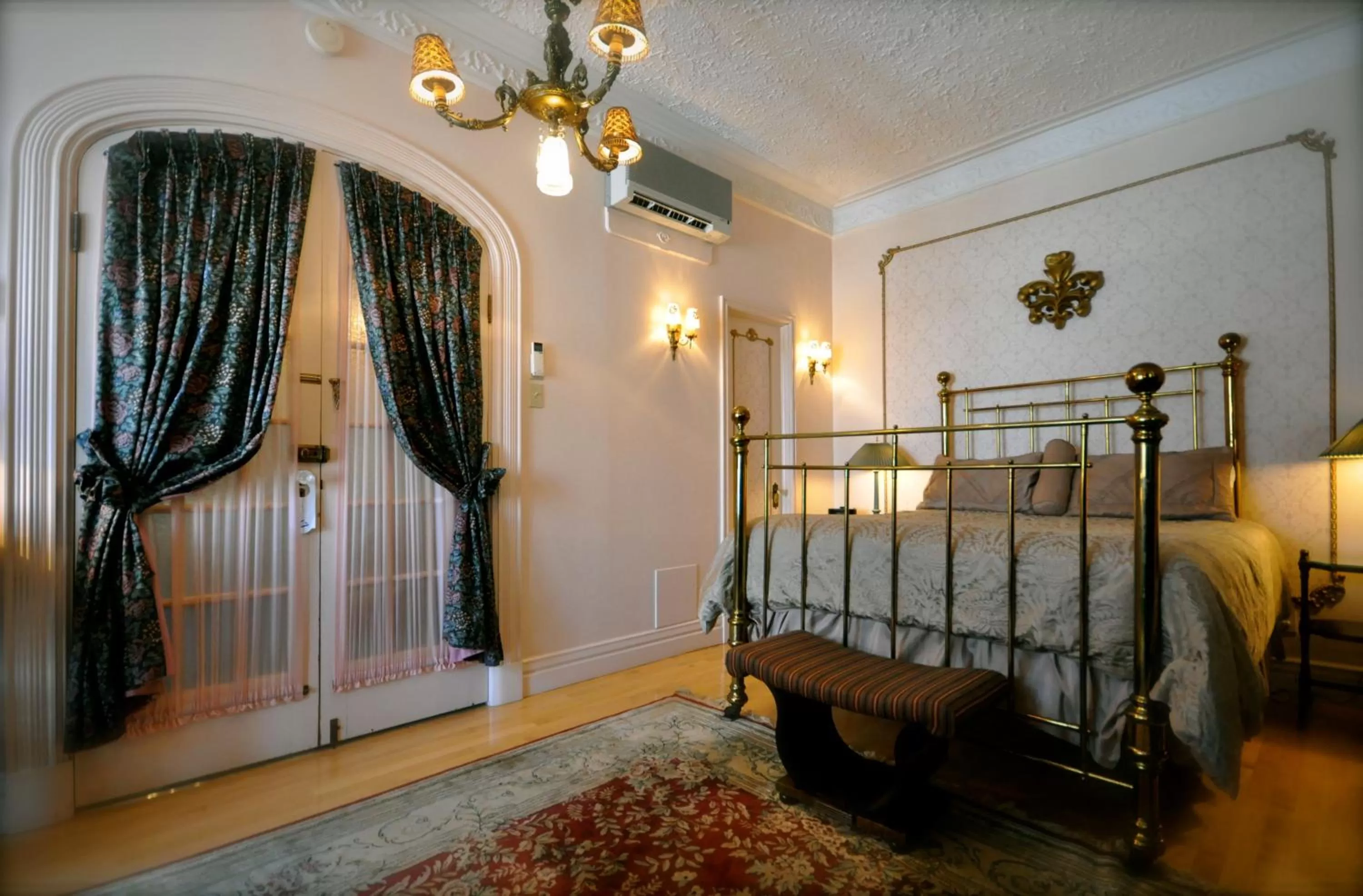 Bed in Hotel Cap Diamant