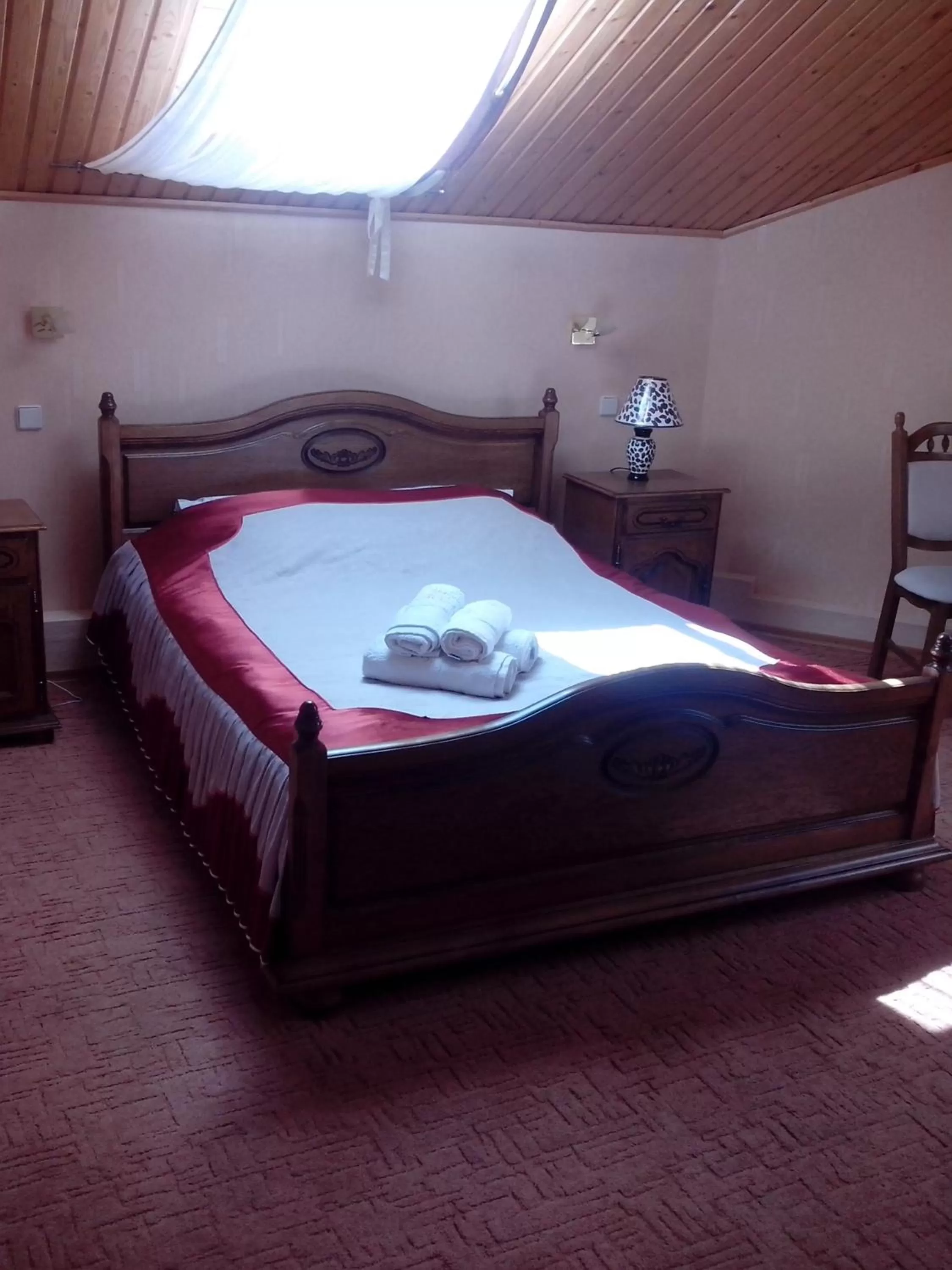 Bed in Morshynska Vezha Hotel