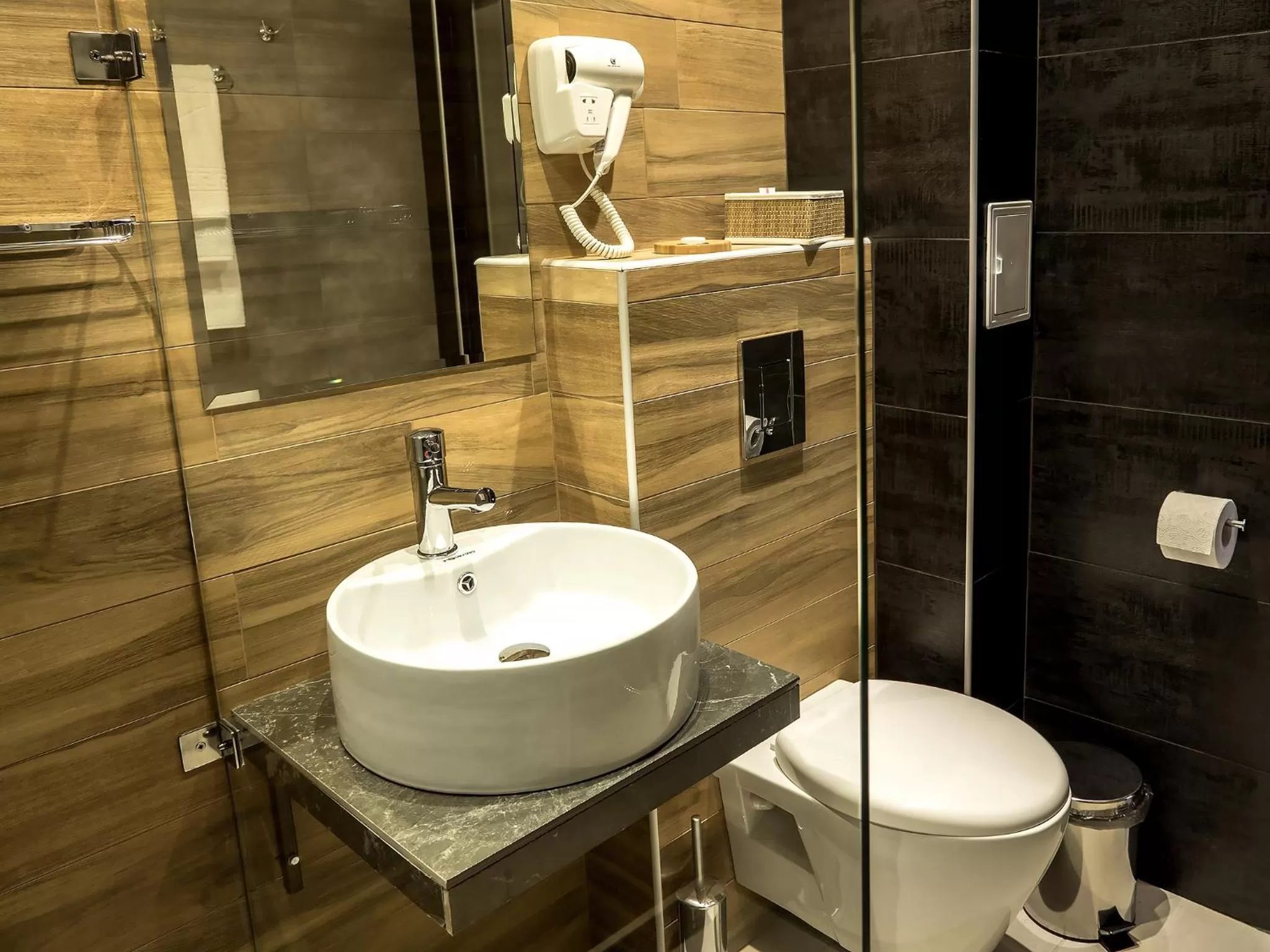 Bathroom in Hotel Calipso Hotel