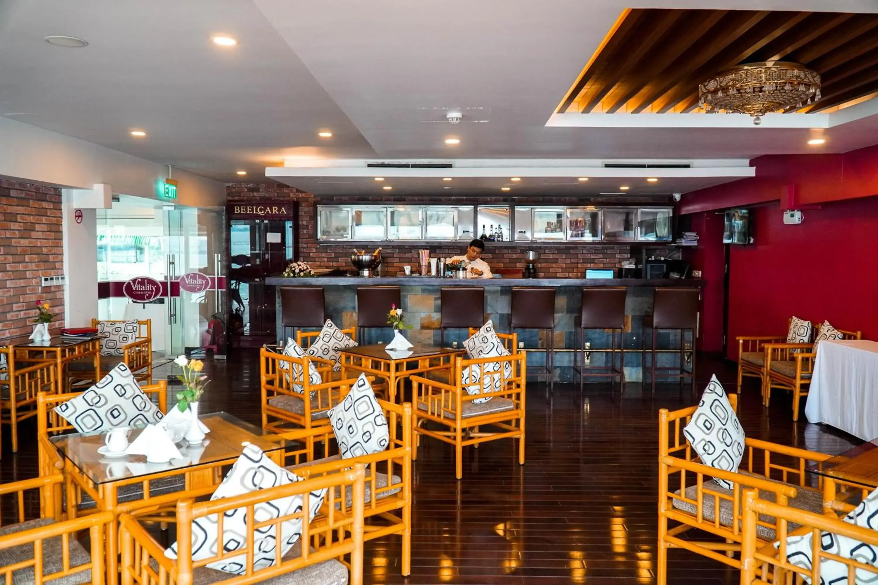 Restaurant/Places to Eat in Thang Loi Hotel