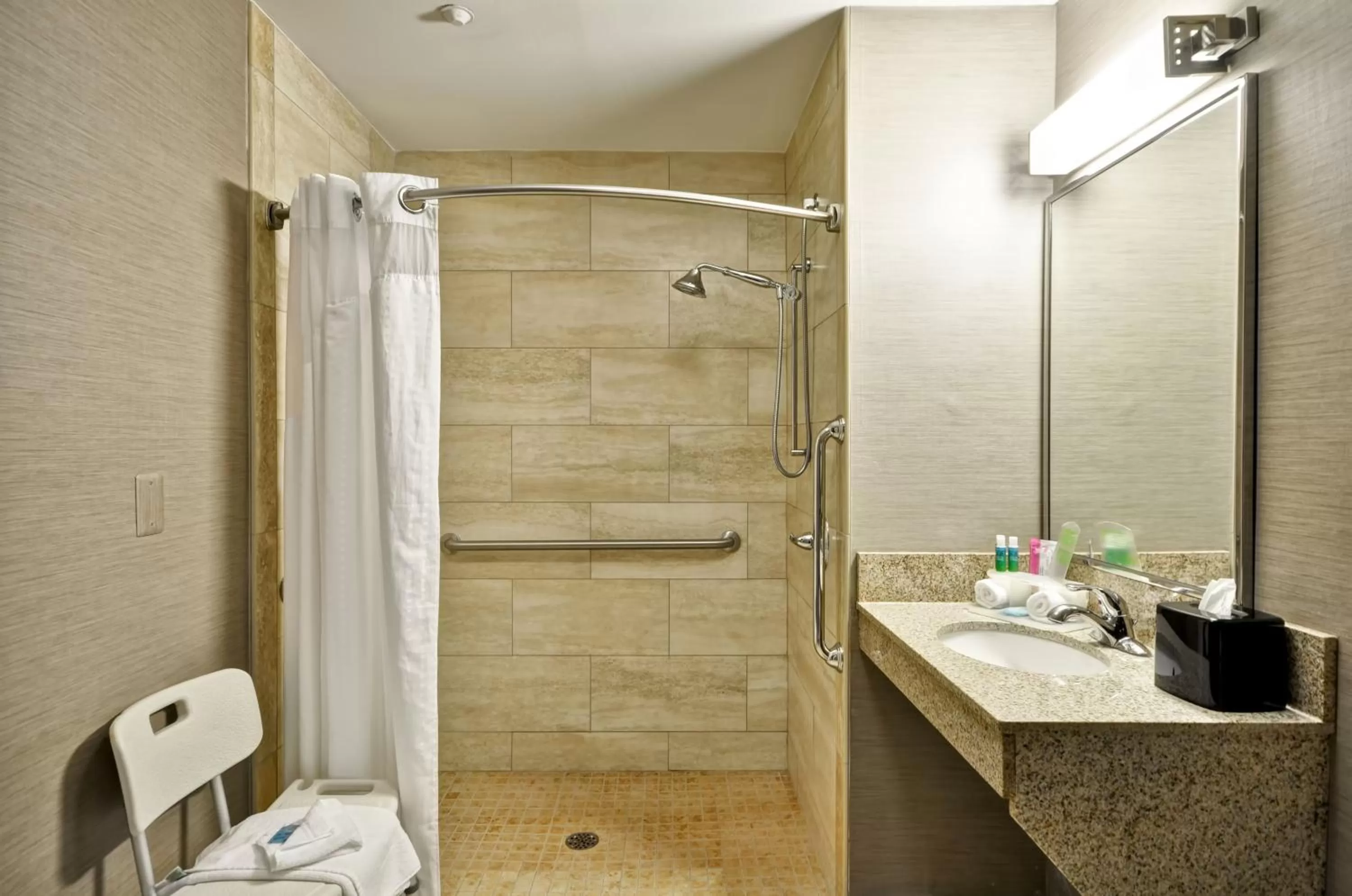 Shower in Holiday Inn Express Romulus / Detroit Airport by IHG