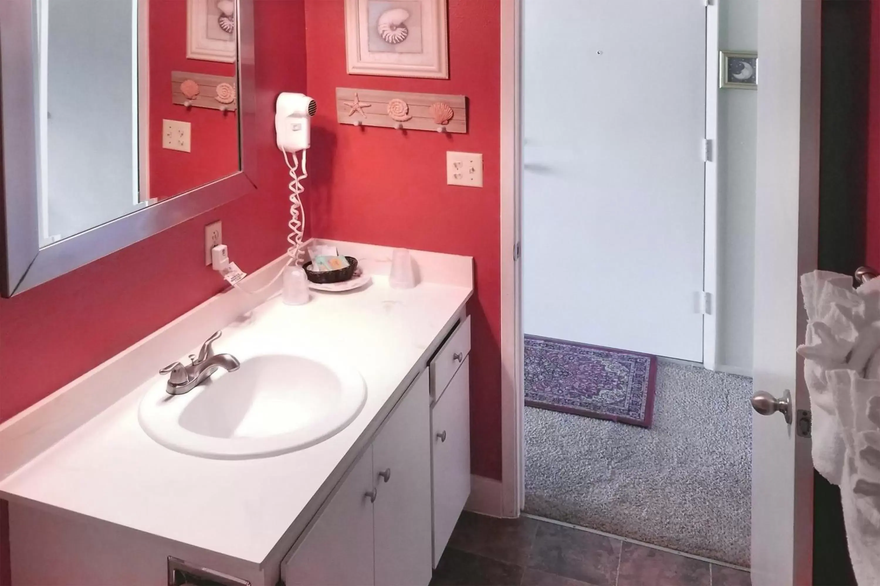 Bathroom in Ocean Terrace Condominiums