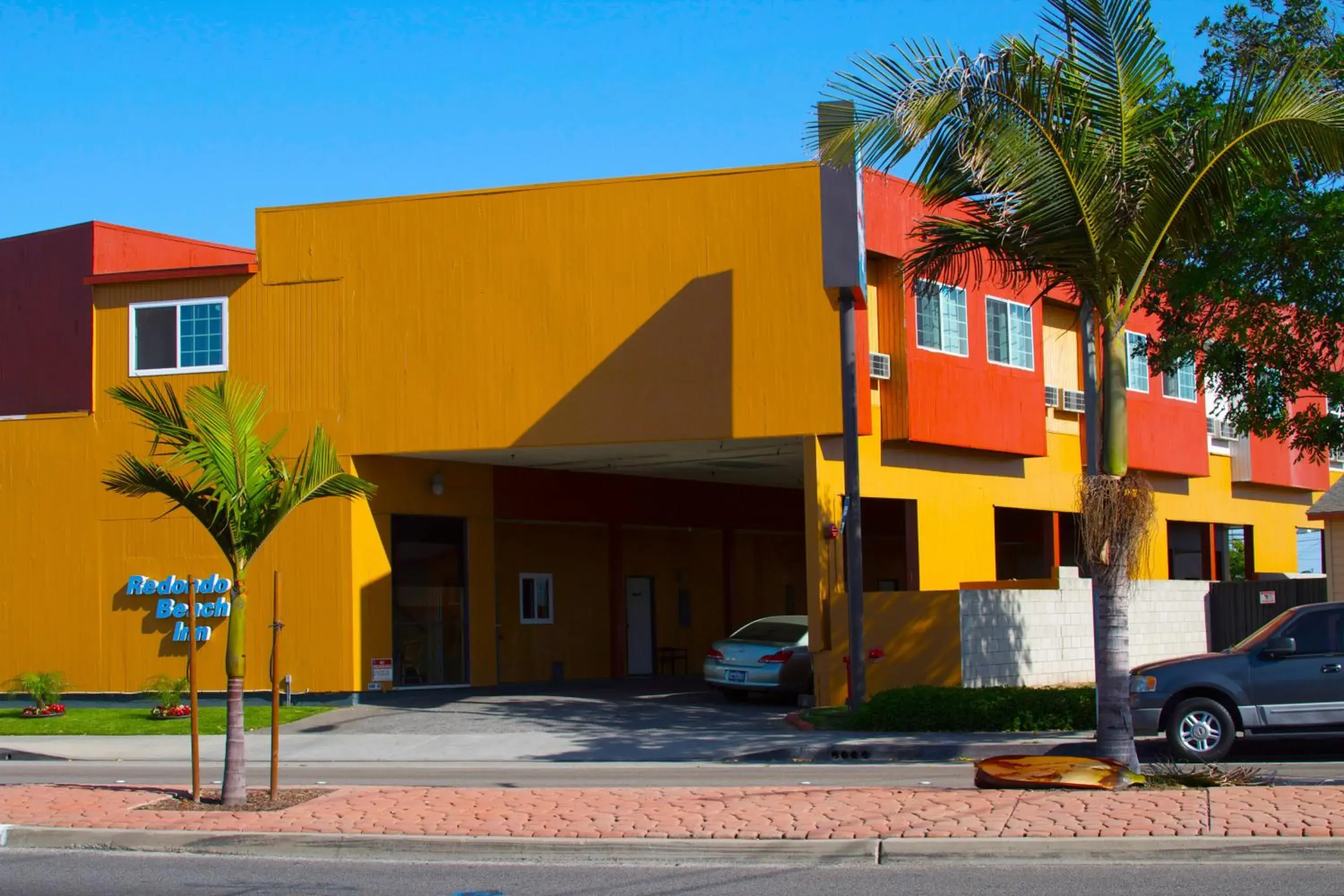 Facade/entrance, Property Building in Redondo Beach Inn