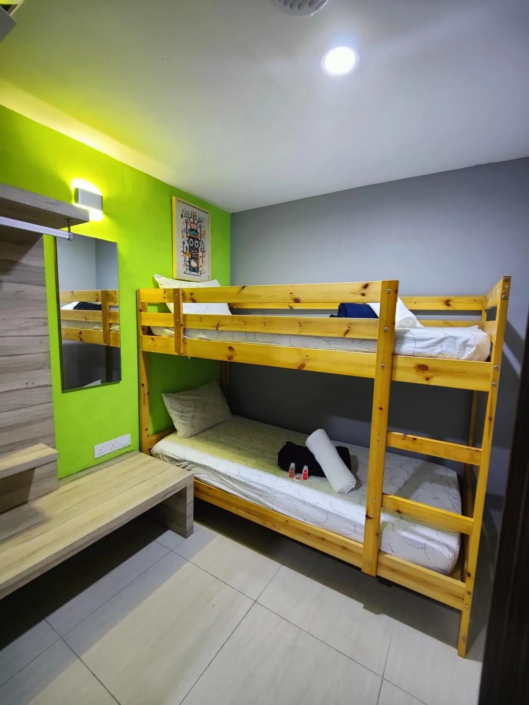 Bedroom, Bunk Bed in OYO 90848 Link Suite