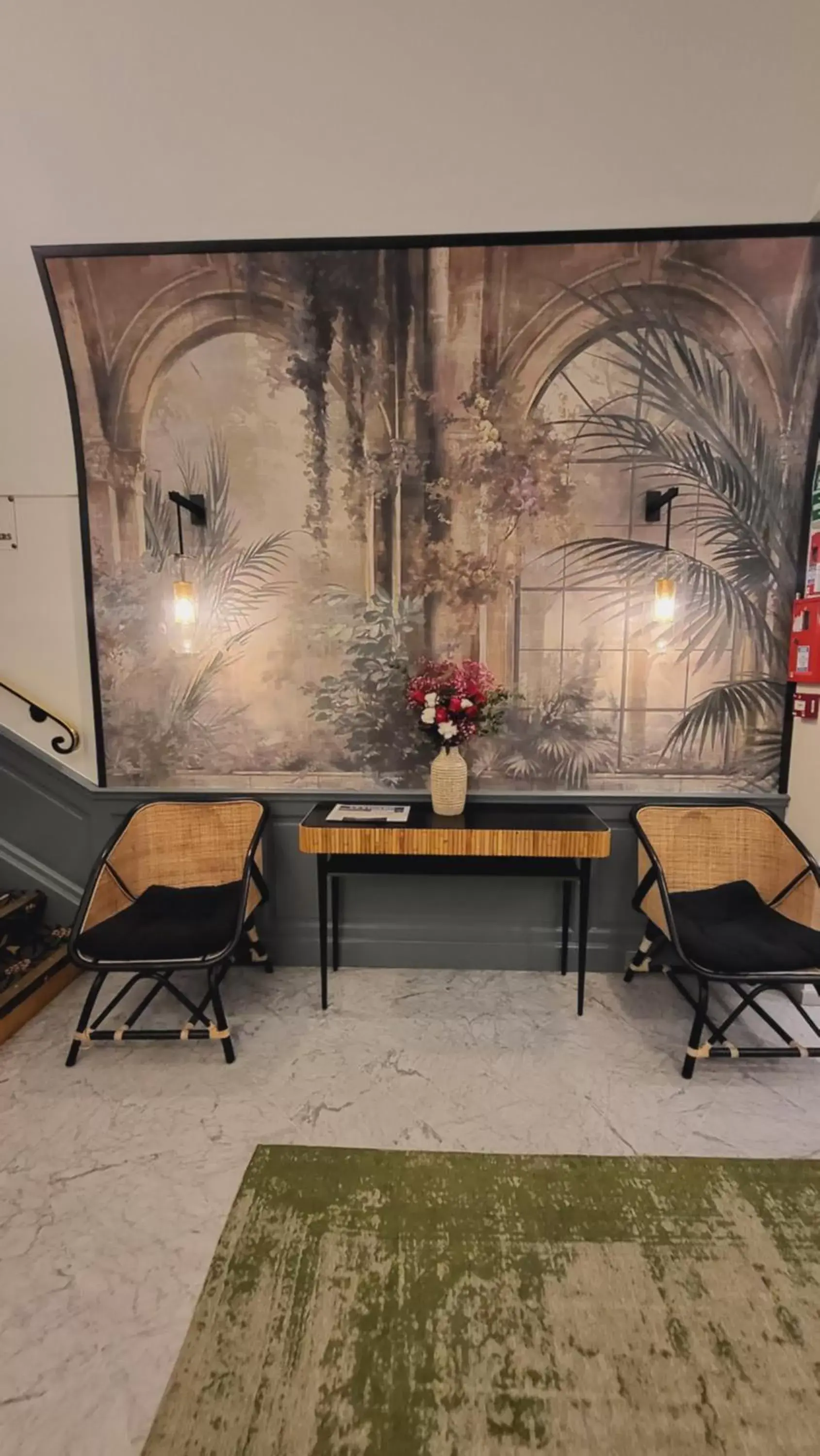 Lobby or reception in Hôtel Paris Neuilly Lobby or reception in Hôtel Paris Neuilly