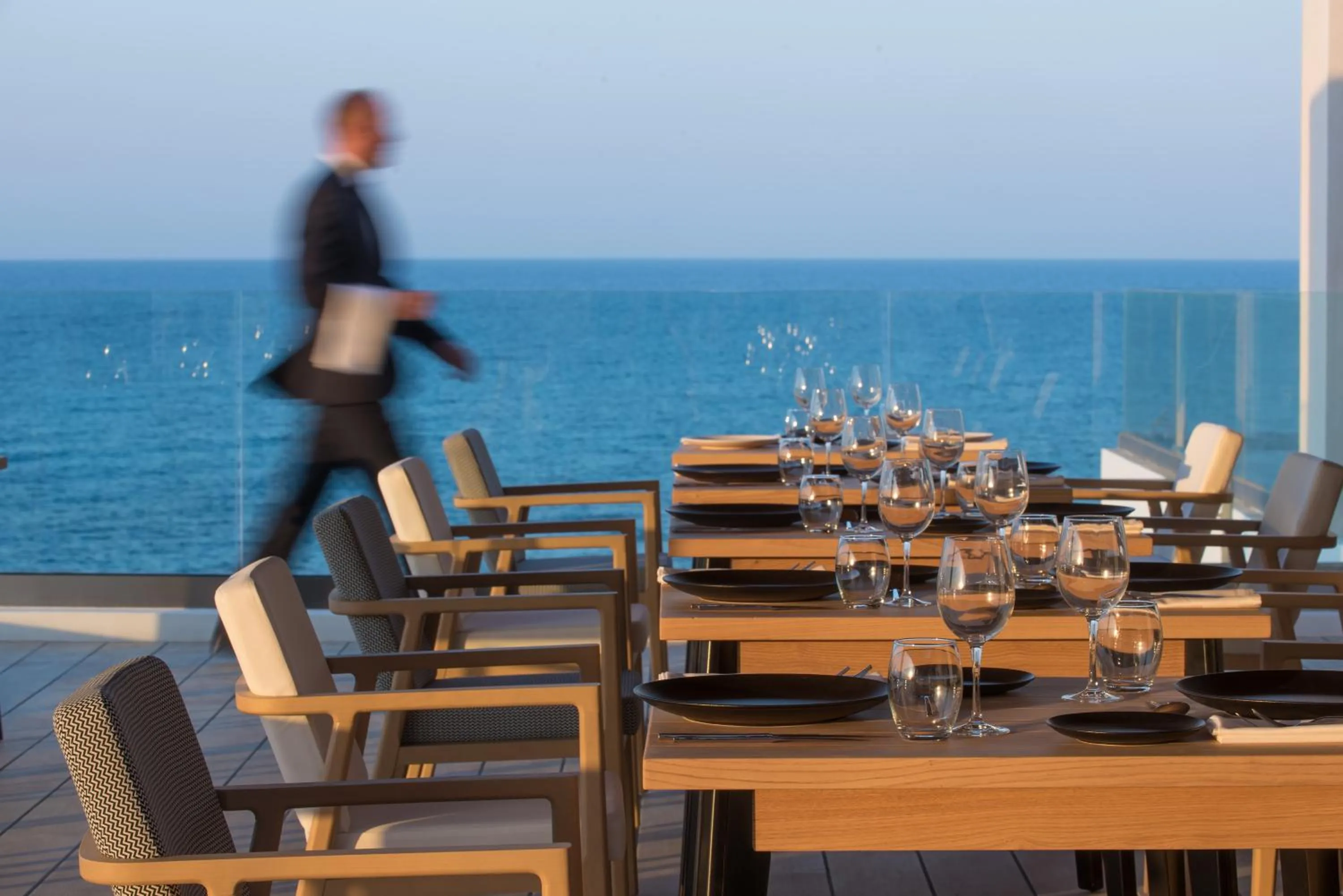 Restaurant/places to eat in Abaton Island Resort & Spa