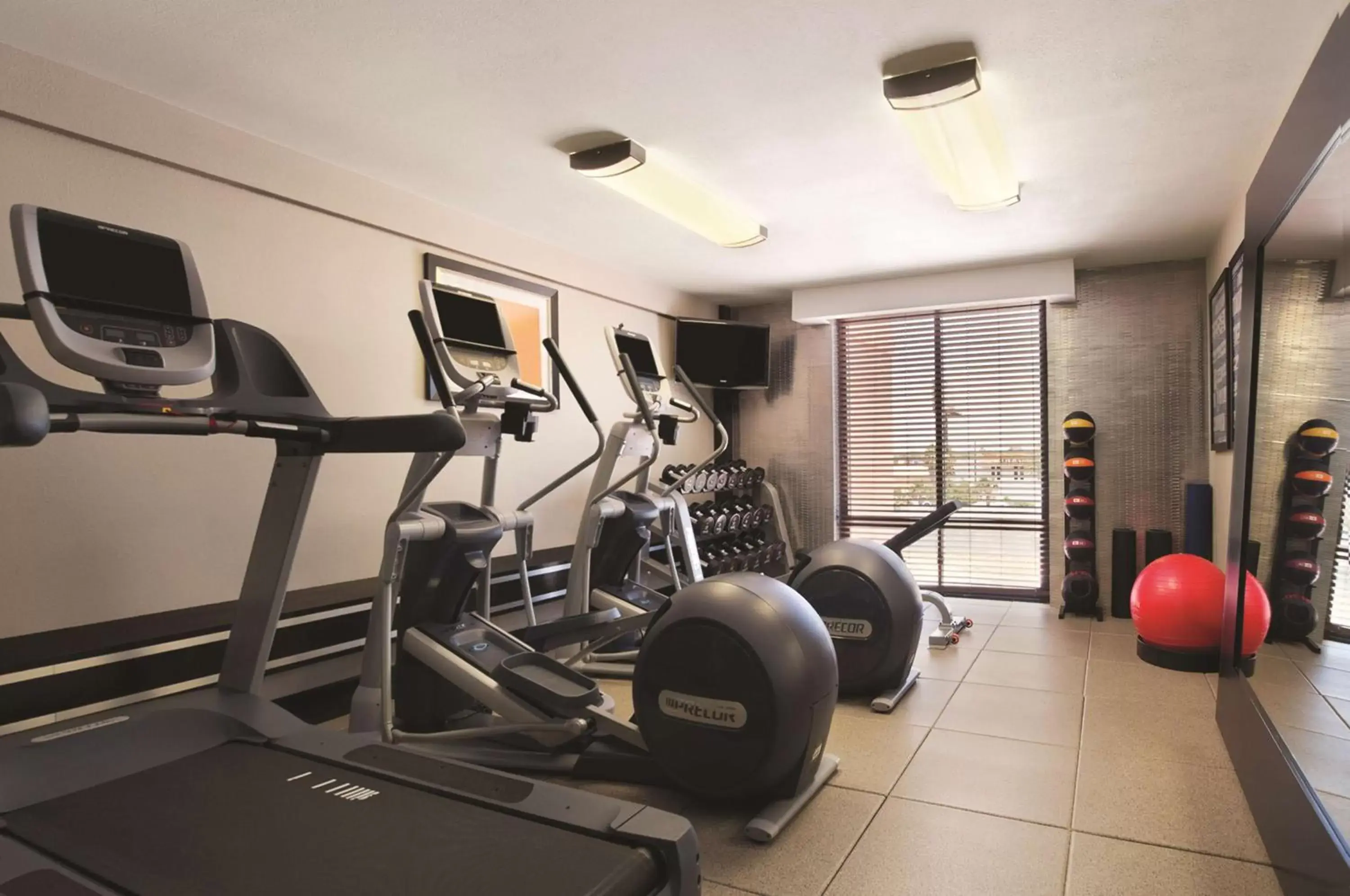 Fitness centre/facilities, Fitness Center/Facilities in Embassy Suites Corpus Christi