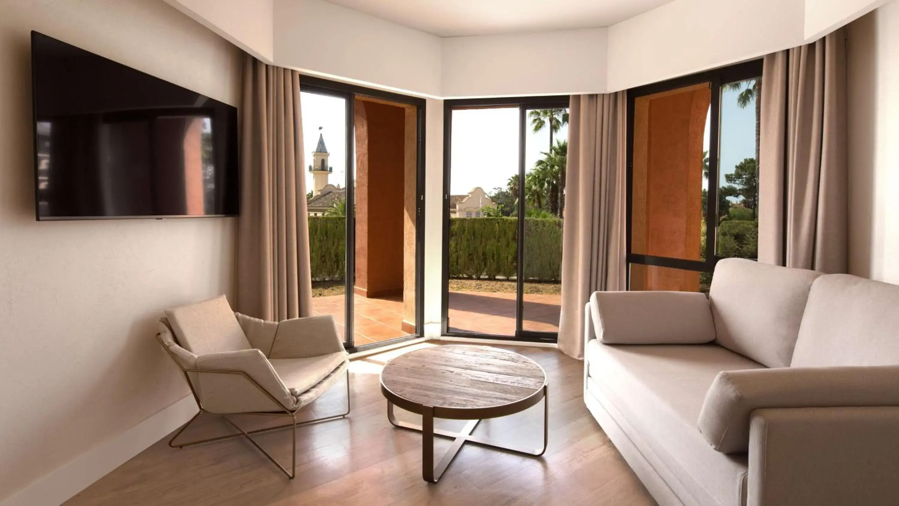 Living room, Seating Area in DoubleTree by Hilton Islantilla Beach Golf Resort