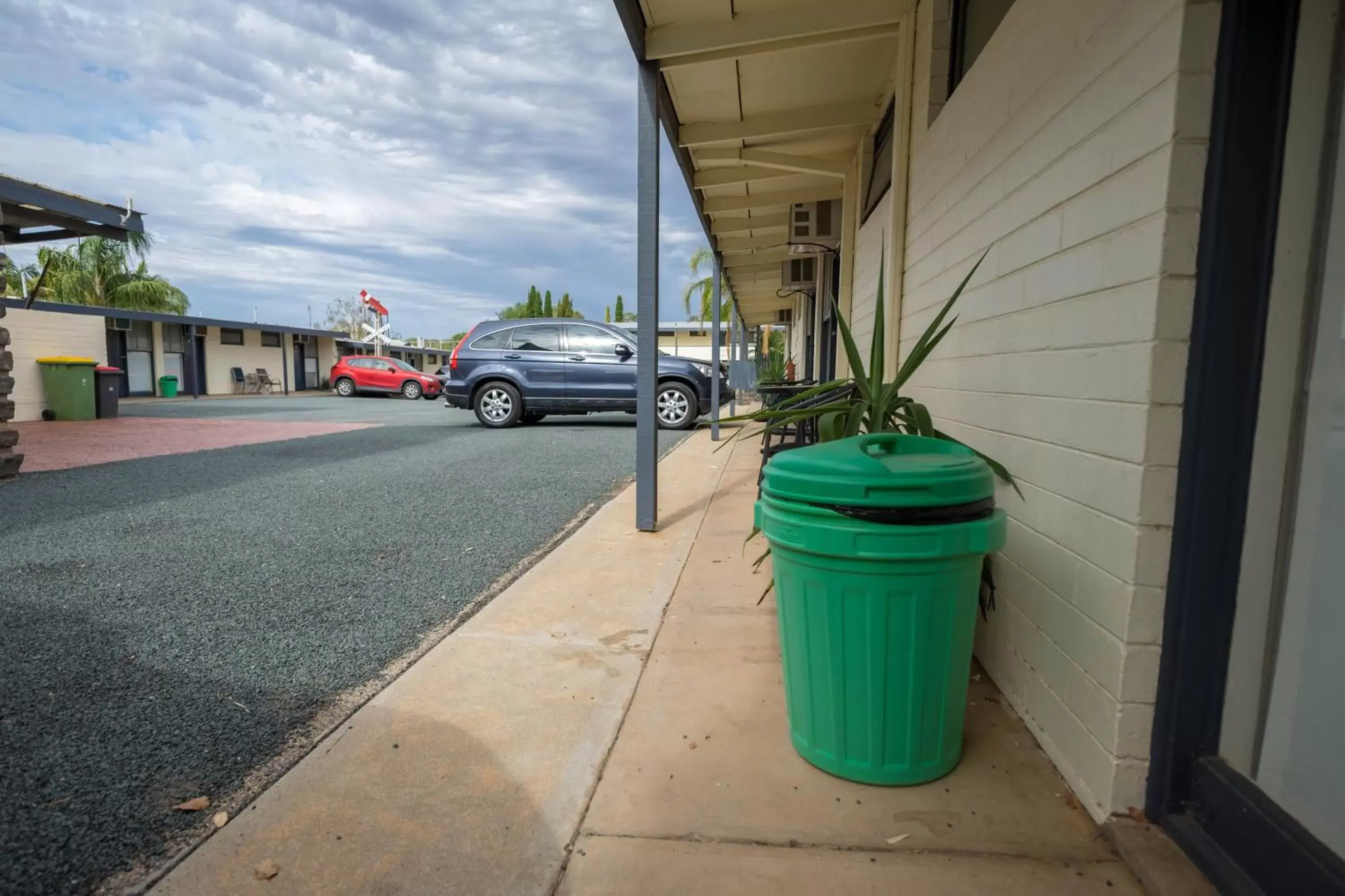 Pioneer Station Motor Inn