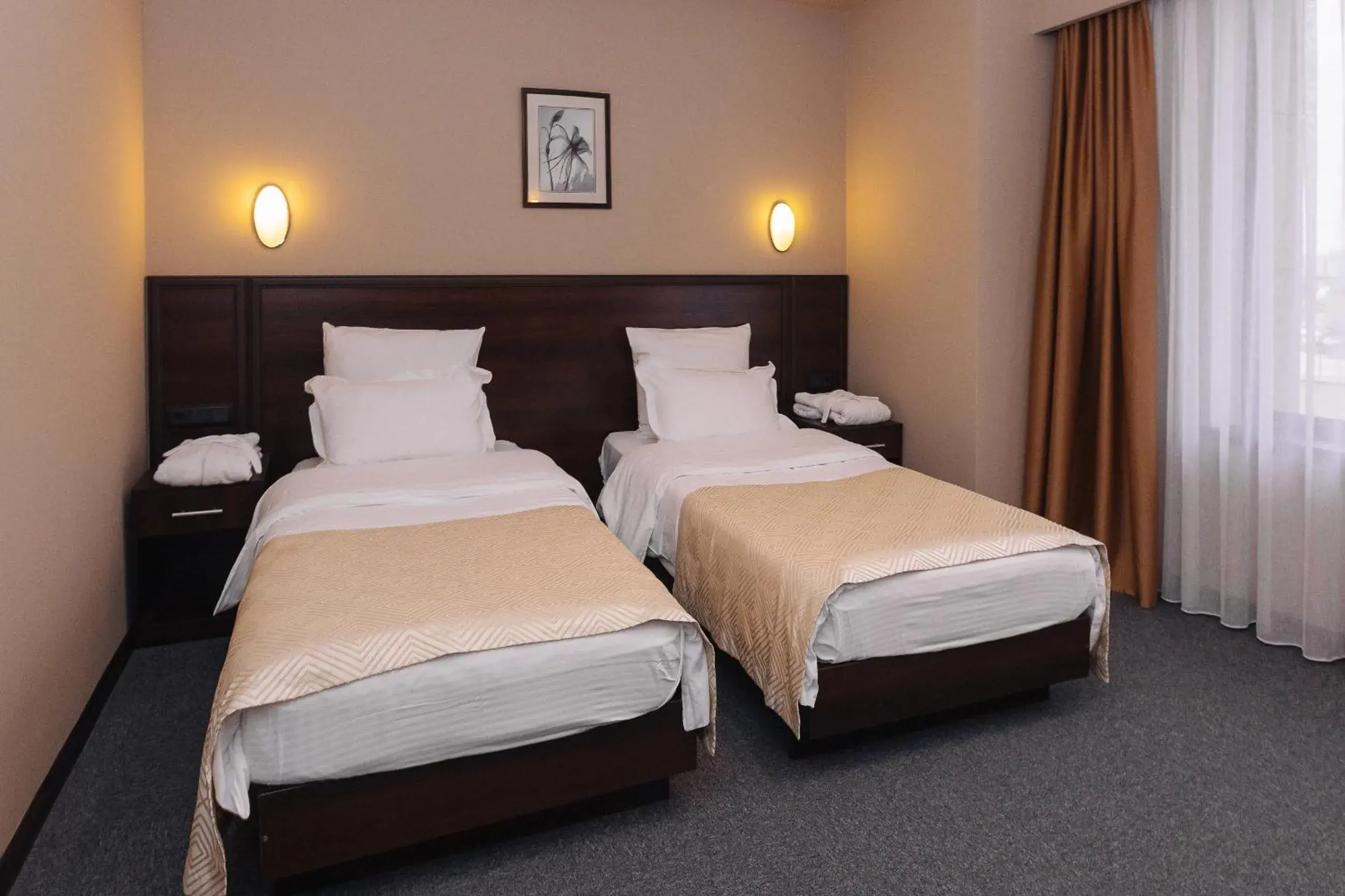 Bed in Best Western Plus Atakent Park Hotel