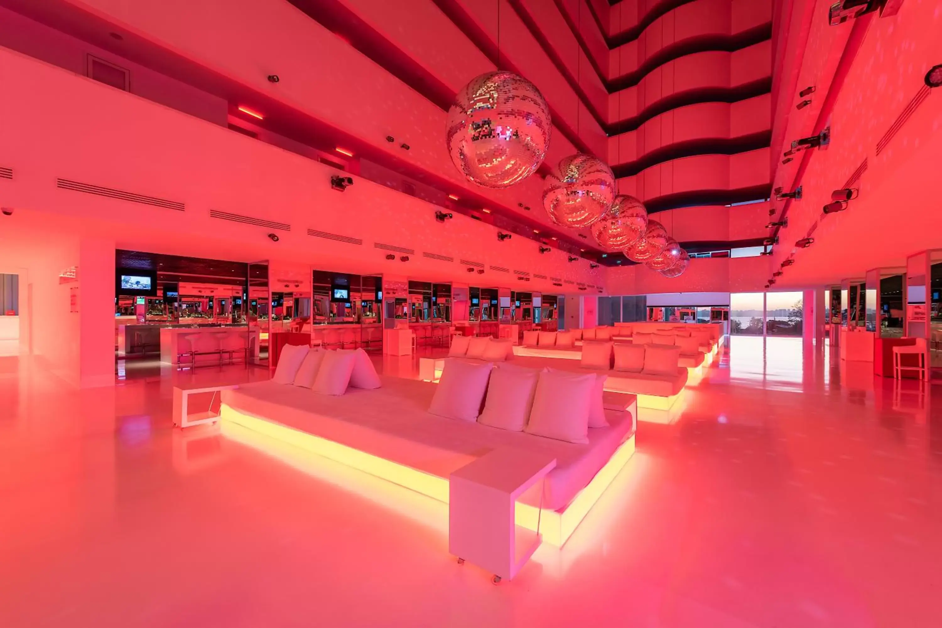 Lobby or reception in Hotel SU & Aqualand Lobby or reception in Hotel SU & Aqualand