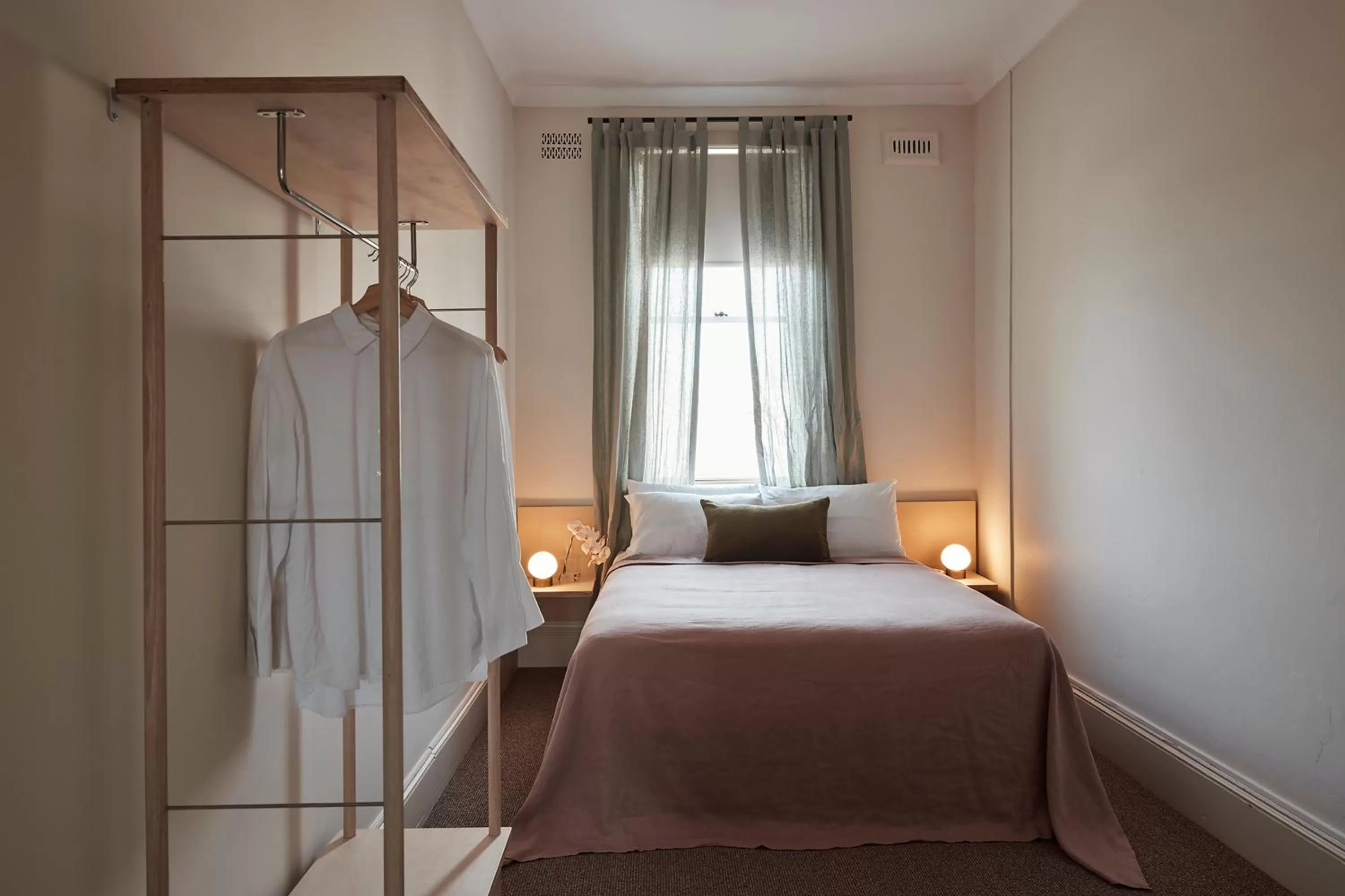 Bed in The Rooms Milton