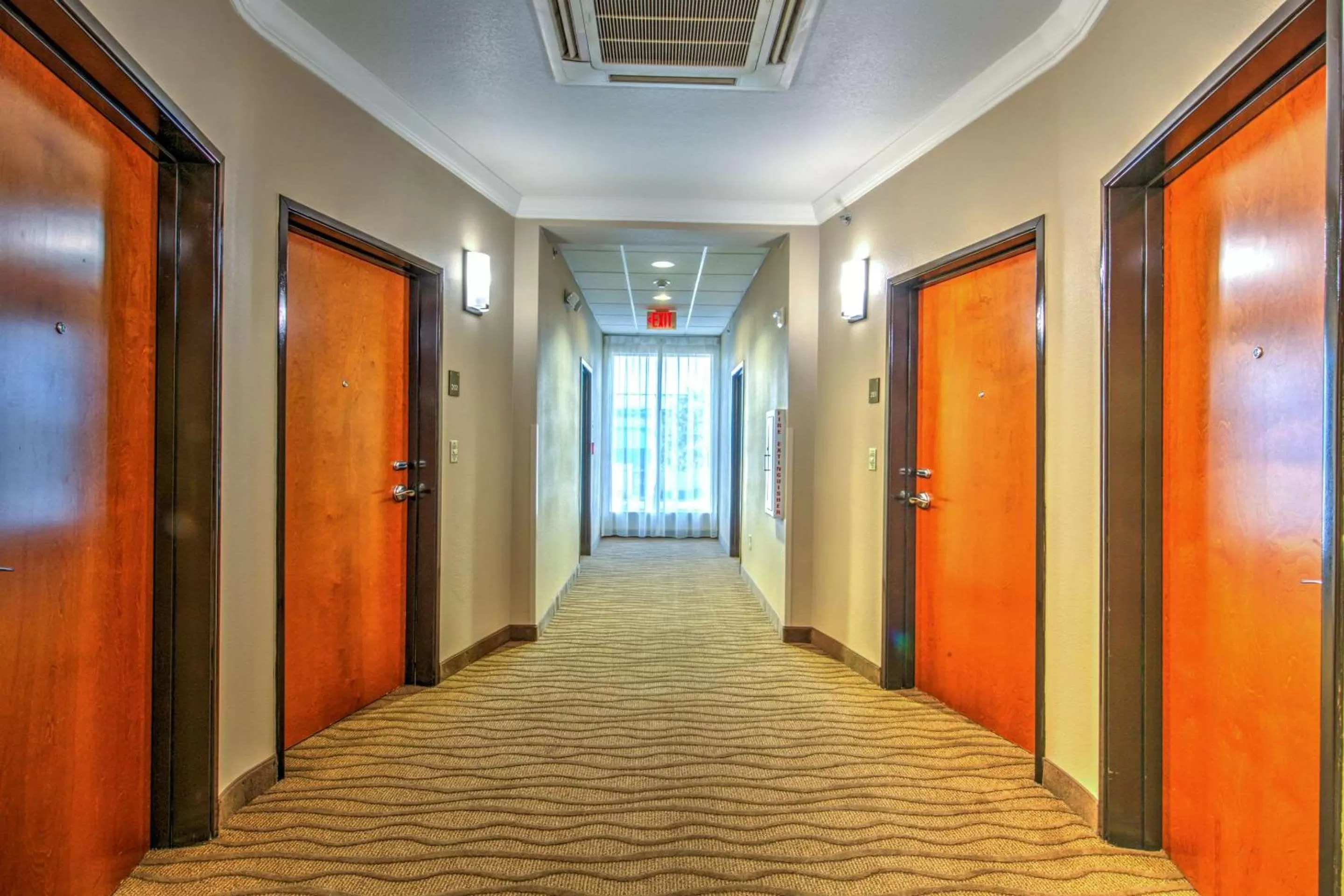 Lobby or reception in Comfort Suites Tomball Medical Center