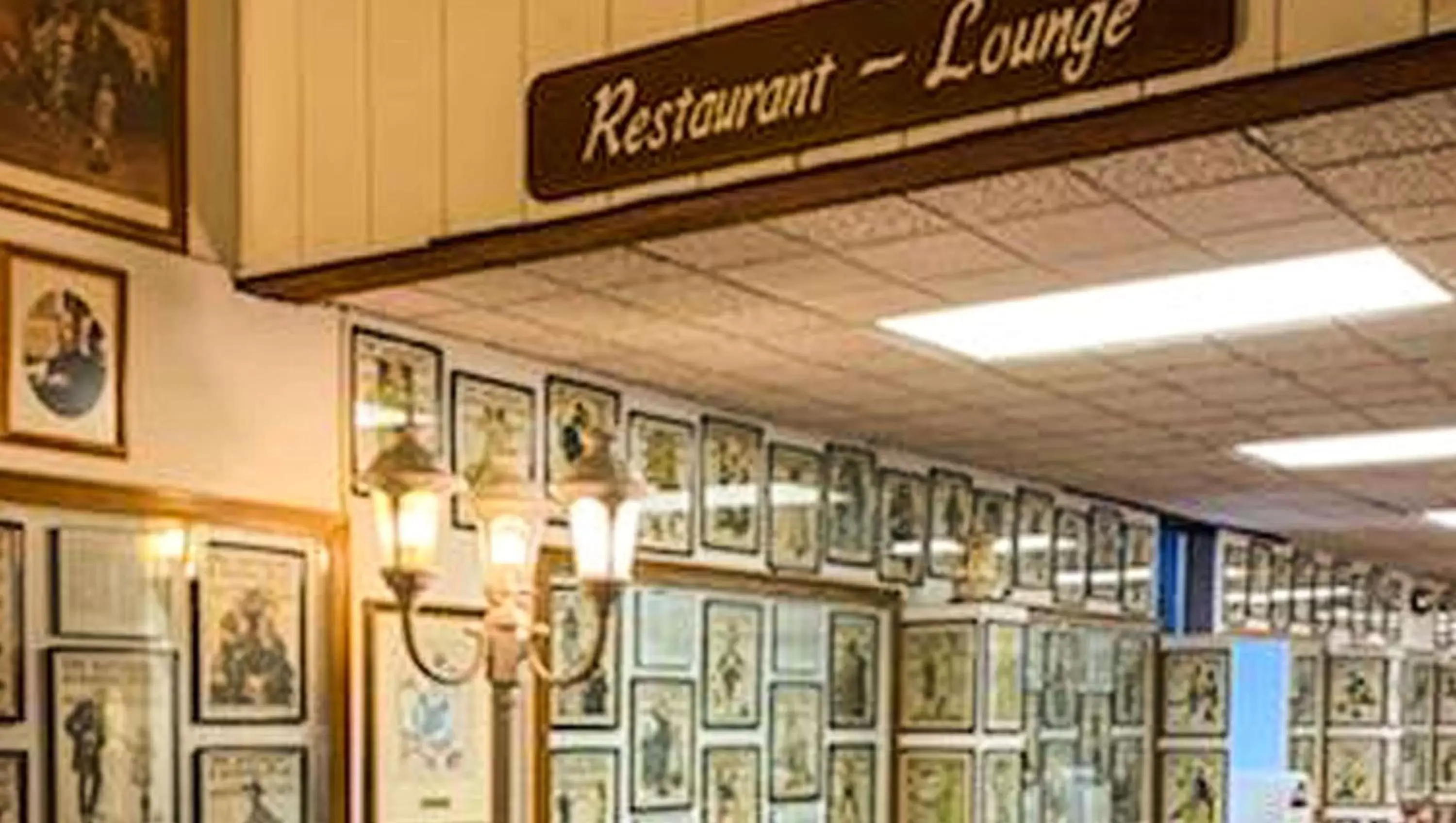 Restaurant/places to eat in Voyageur Inn and Conference Center