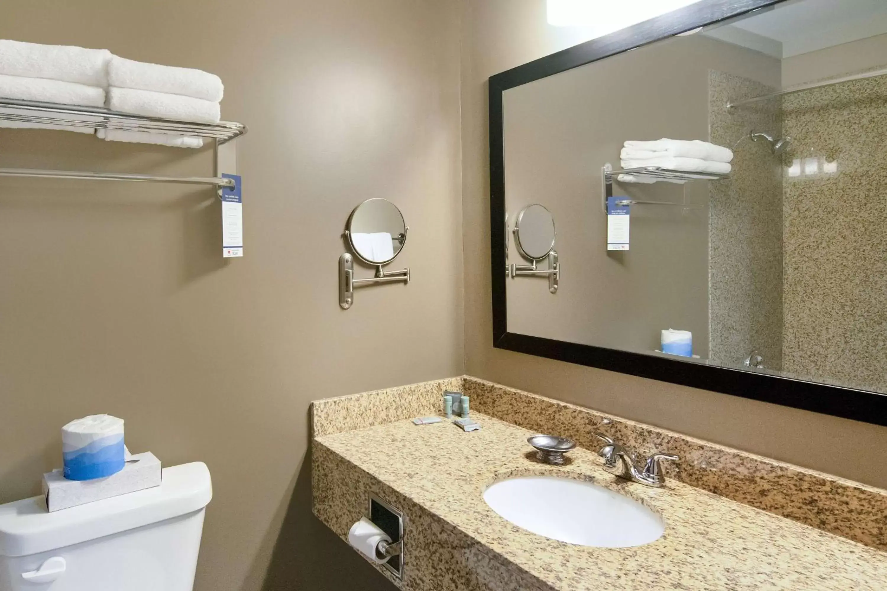 Bedroom, Bathroom in Best Western The Westerly Hotel