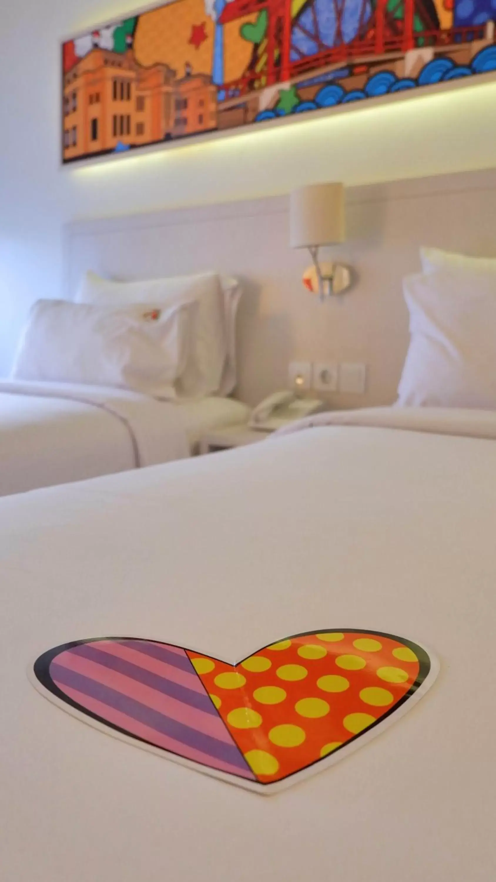 Bed in MaxOne Signature Glodok Jakarta Bed in MaxOne Signature Glodok Jakarta