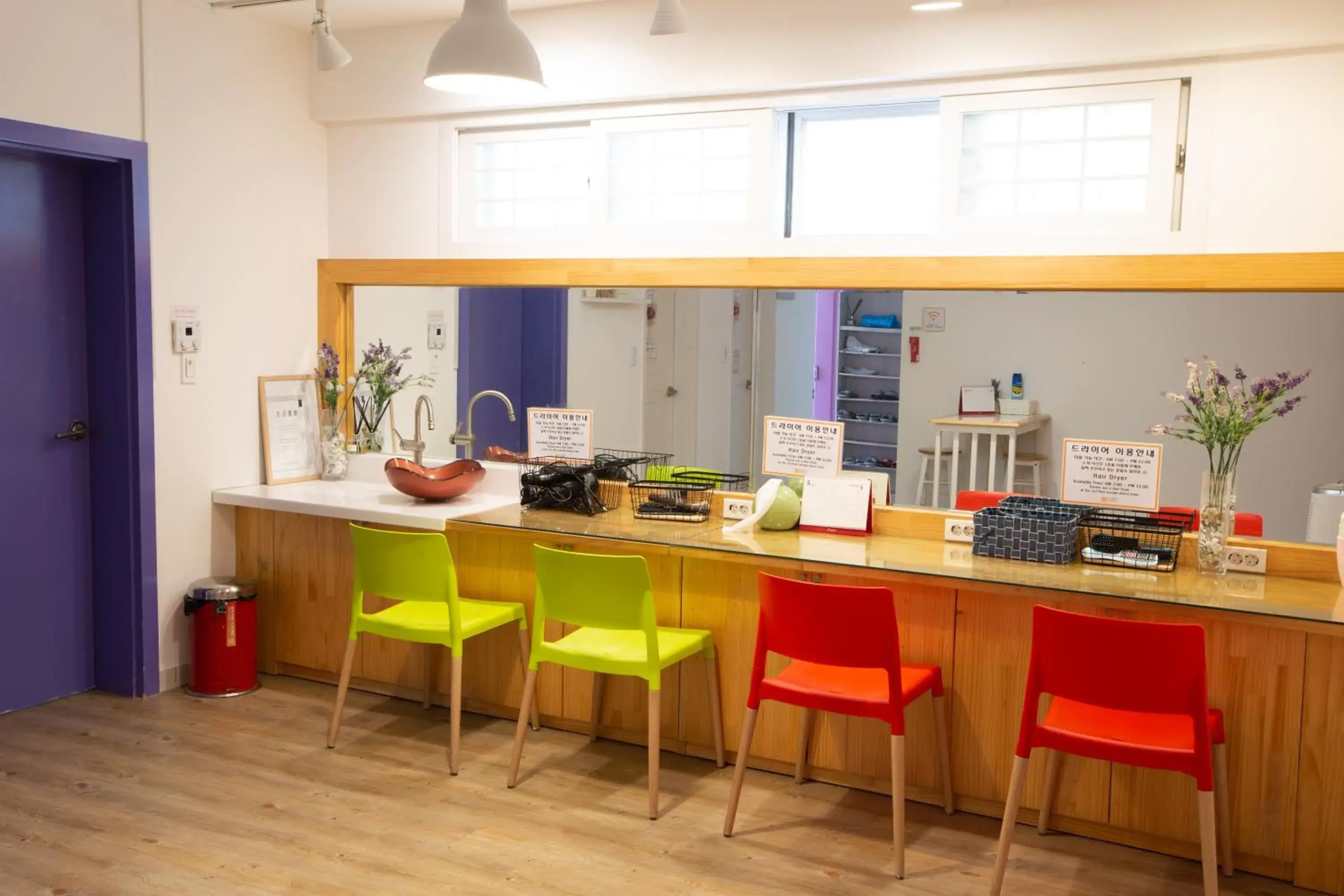 Kitchen/Kitchenette in Sum Guest House Jeju Airport