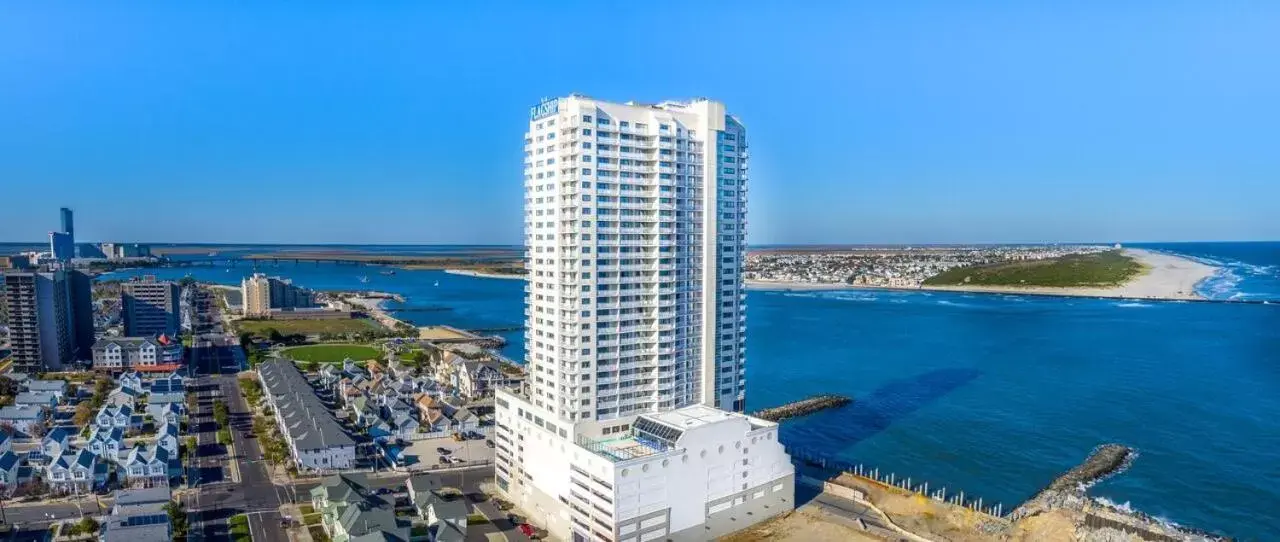 Sea view in Boardwalk Resorts - Flagship Sea view in Boardwalk Resorts - Flagship