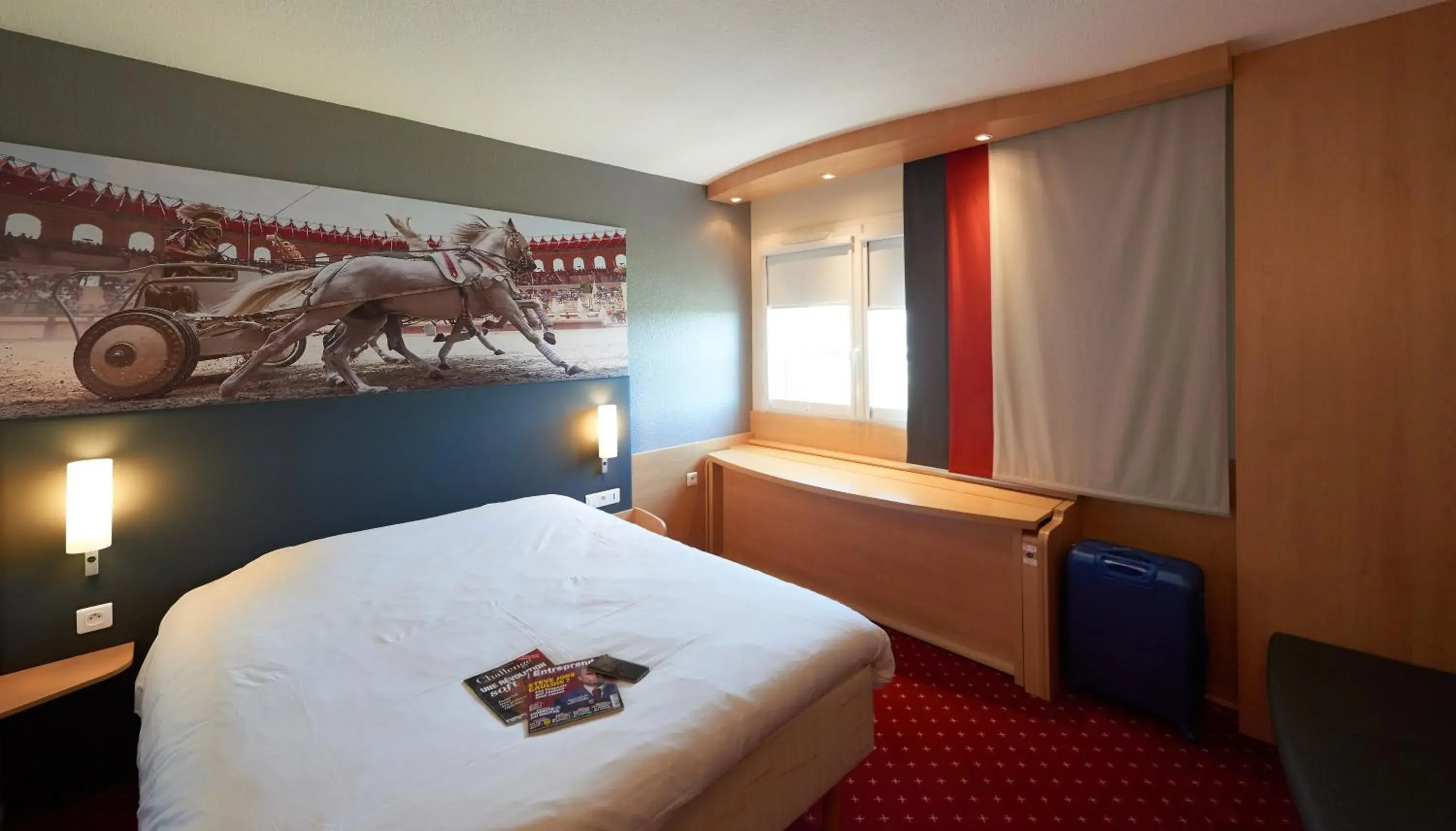 Bed in ibis Cholet