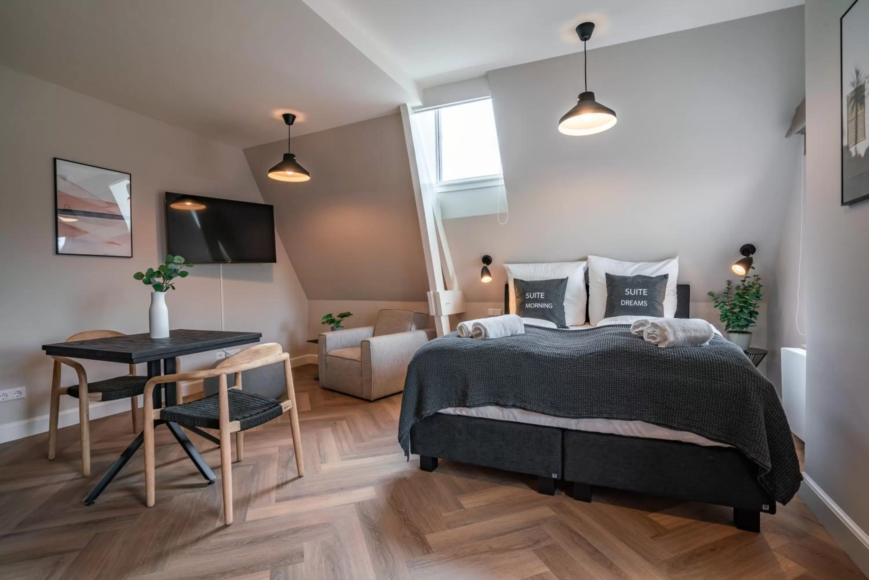 Bed in Limehome The Hague Keizerstraat