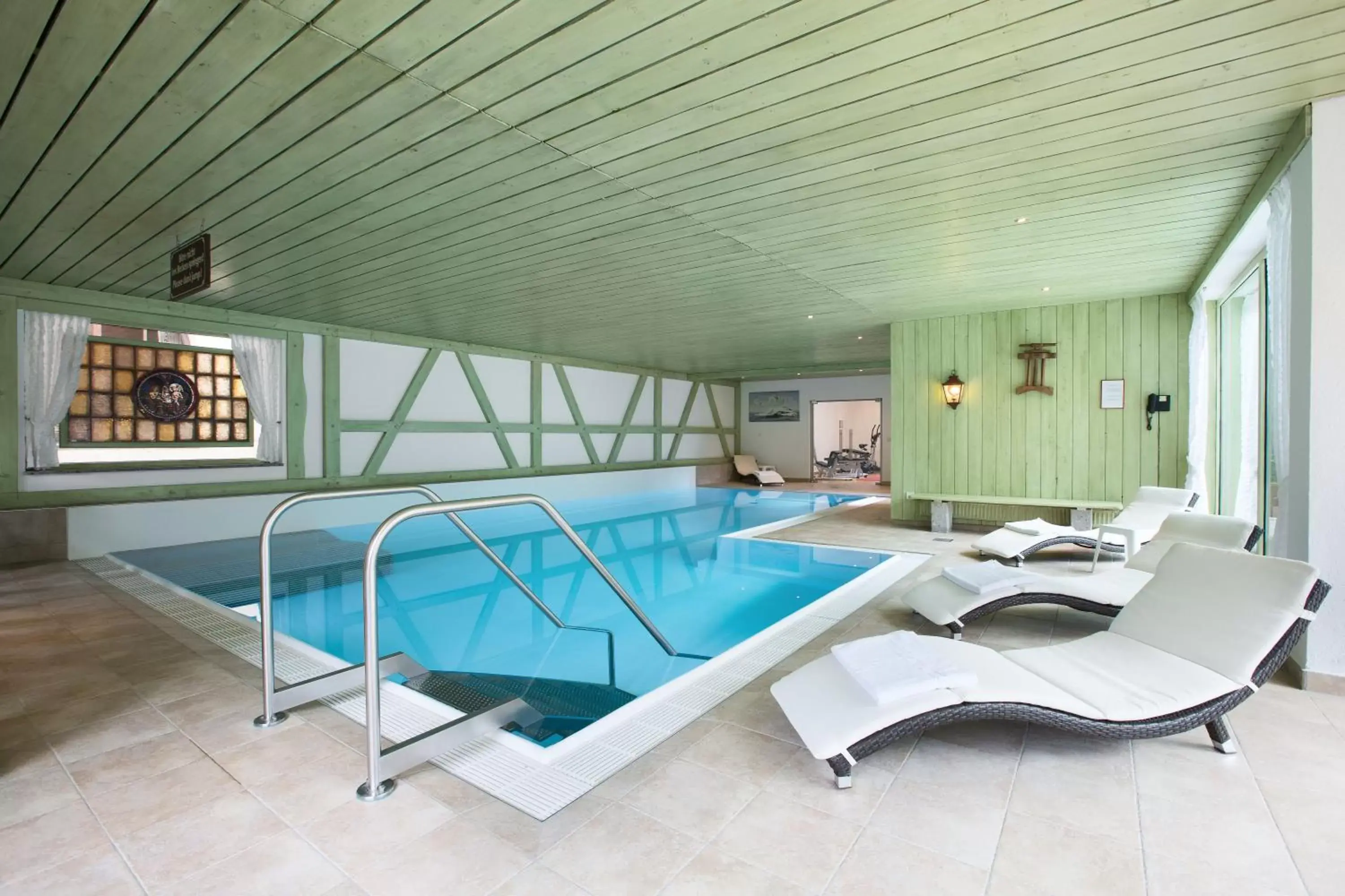 Spa and wellness centre/facilities, Swimming Pool in Reindl's Partenkirchener Hof