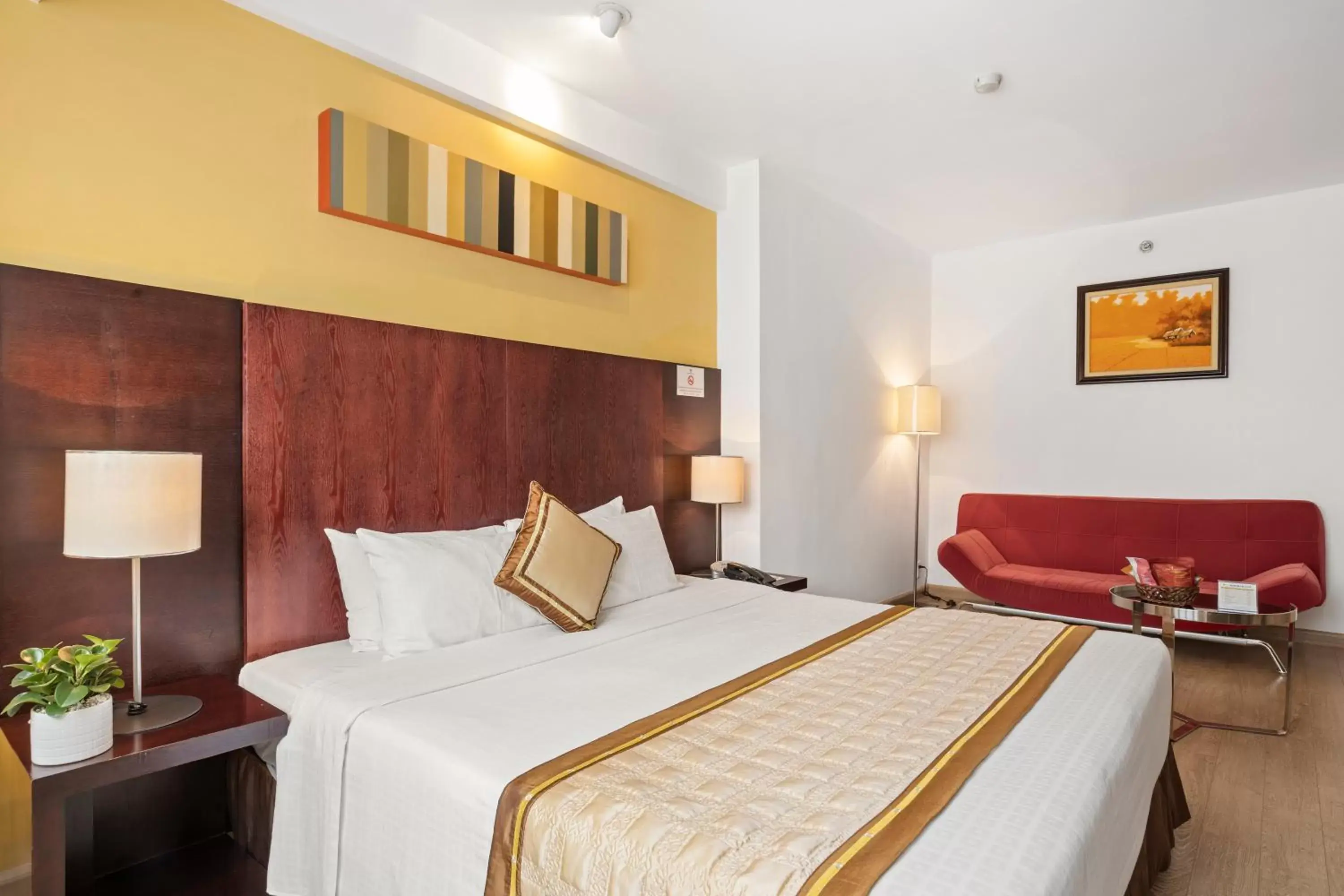 Bed in Bao Son International Hotel