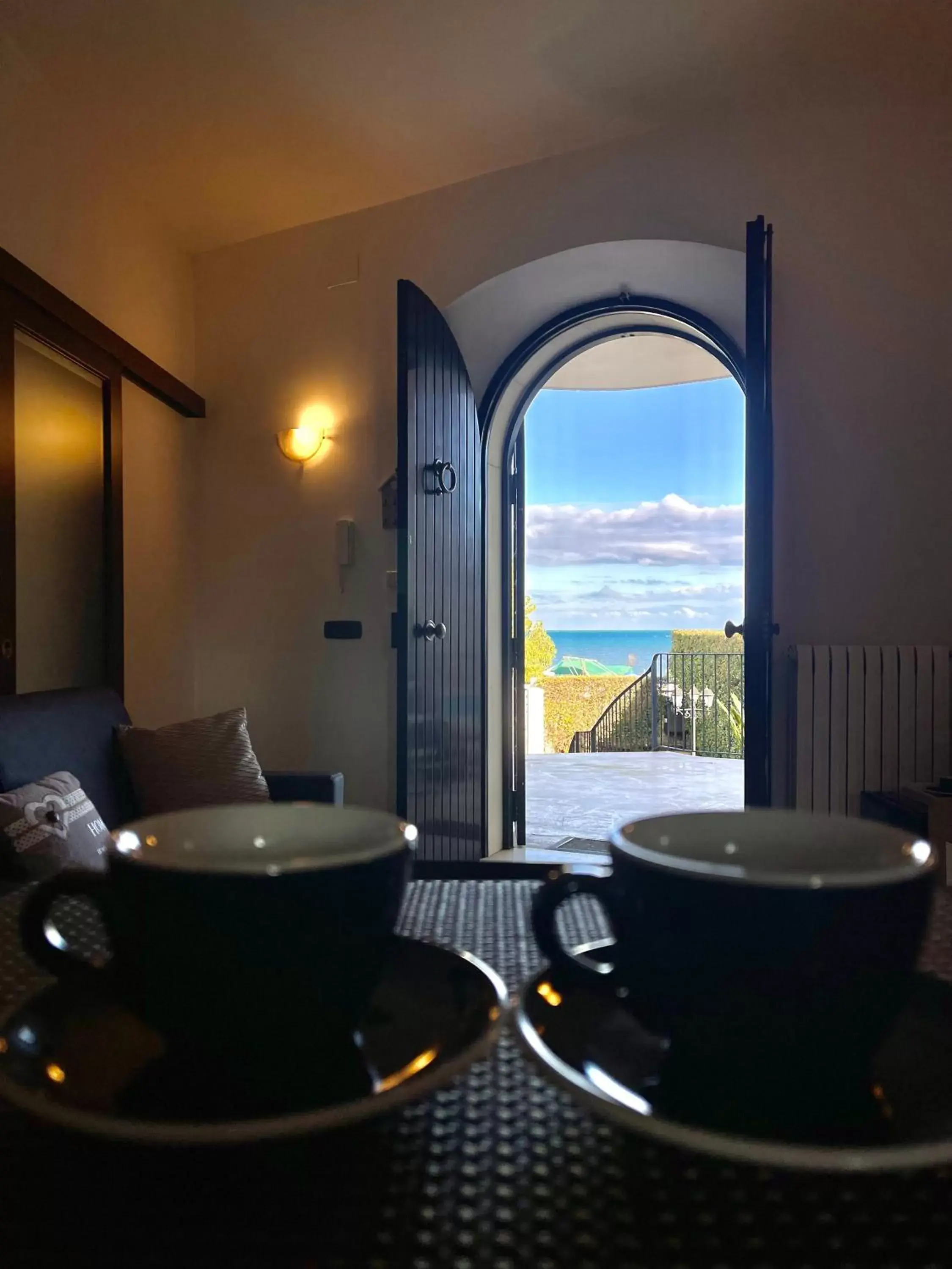 Living room, Bathroom in Villa Pignatelli