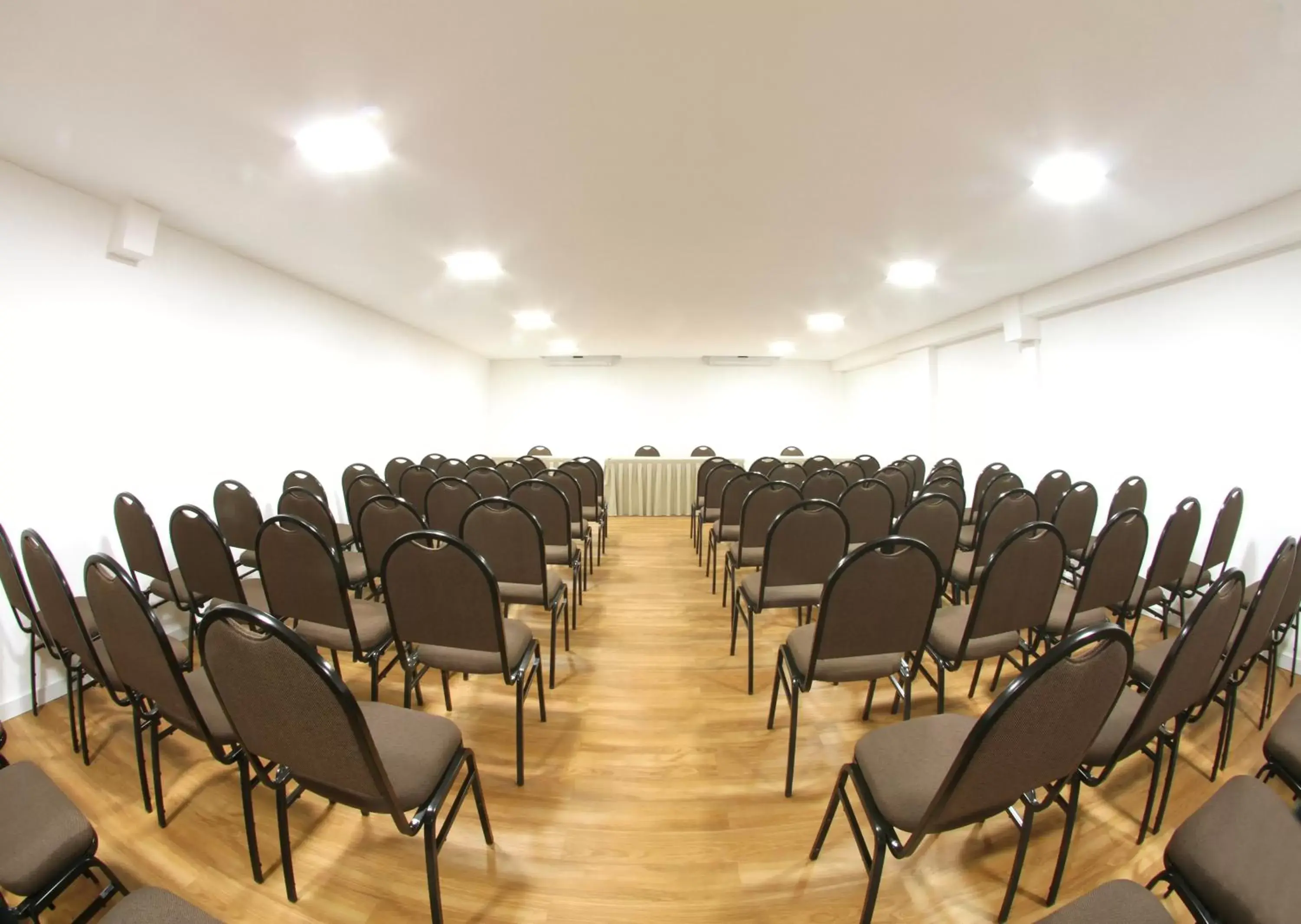 Business facilities in Marinas Maceió Hotel