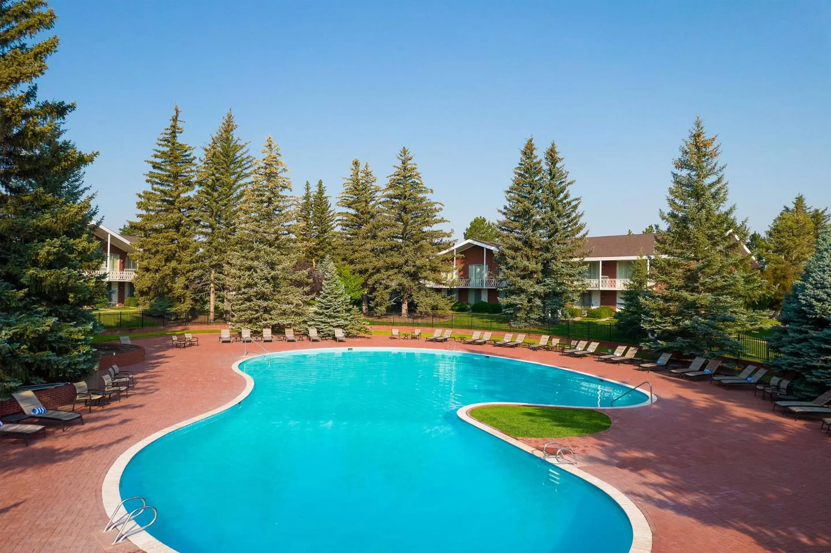 Swimming Pool in Little America Hotel & Resort Cheyenne