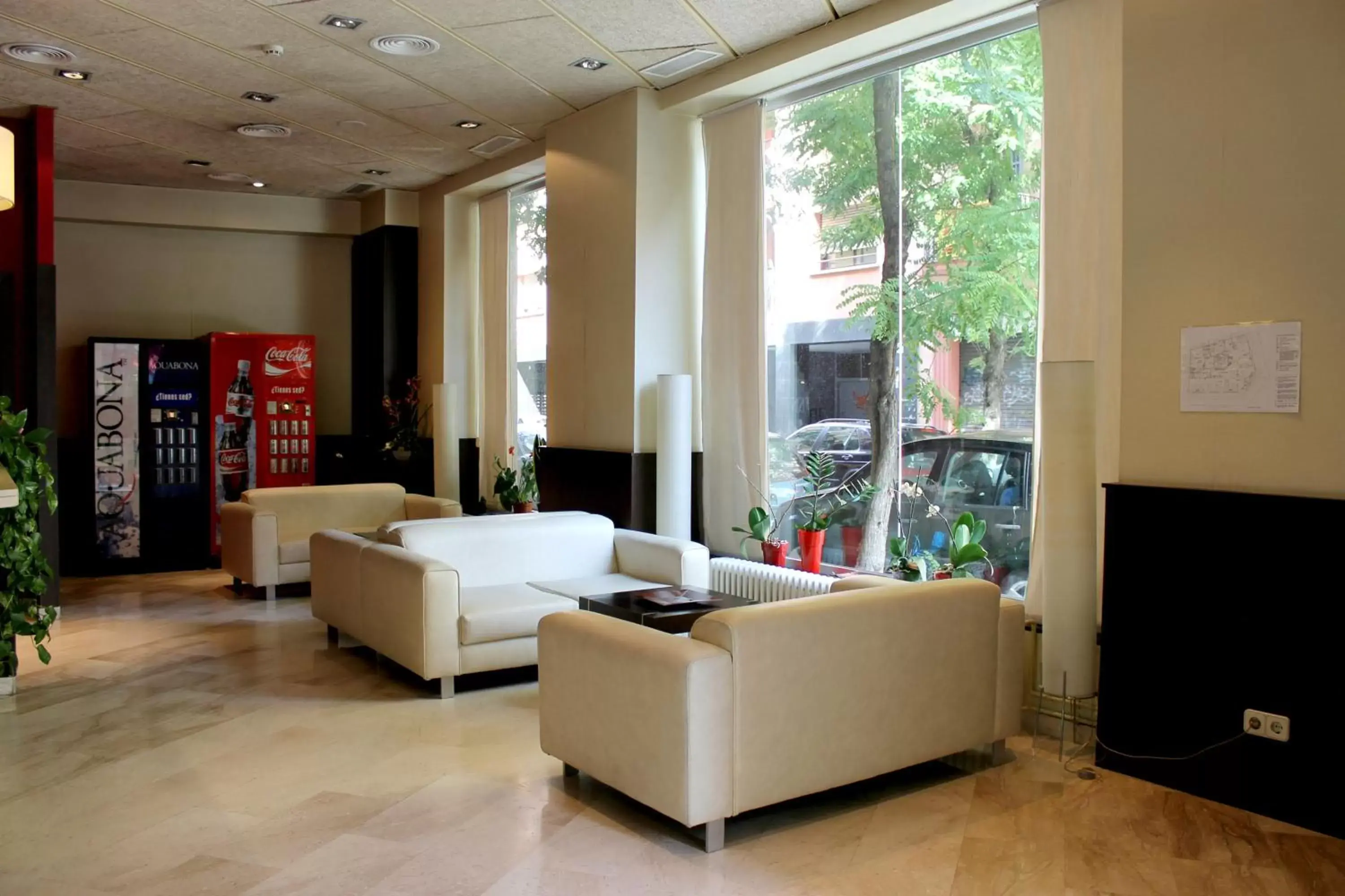Communal lounge/ TV room, Seating Area in Coronado