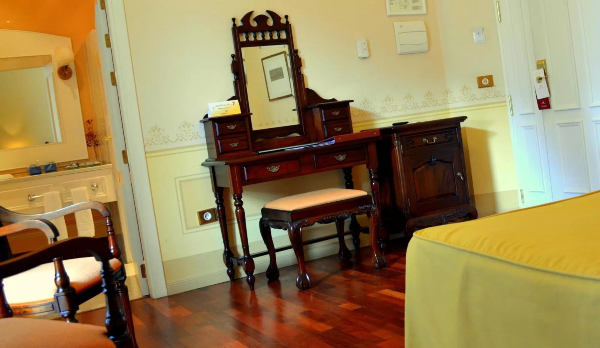 Toilet in Hotel Mirador de Llerena