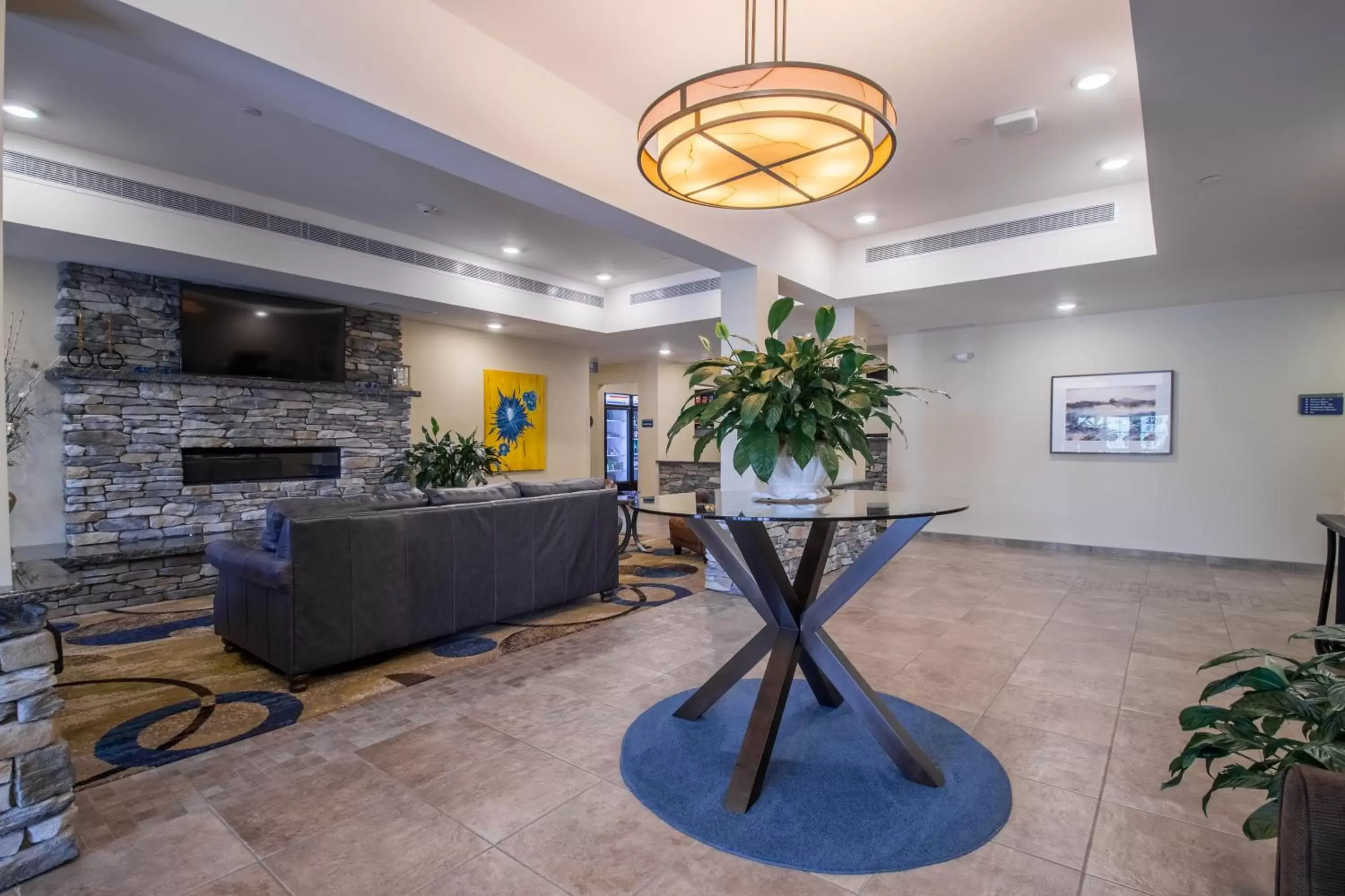 Lobby or reception, Lobby/Reception in Cobblestone Inn & Suites - St Marys