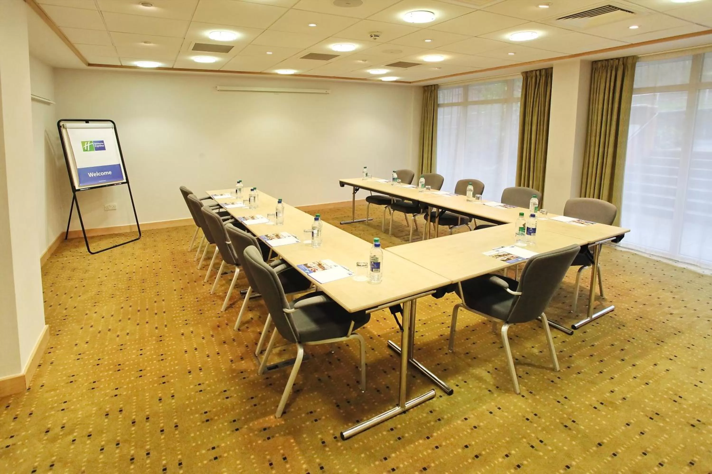 Meeting/conference room in Holiday Inn Express Birmingham Redditch by IHG