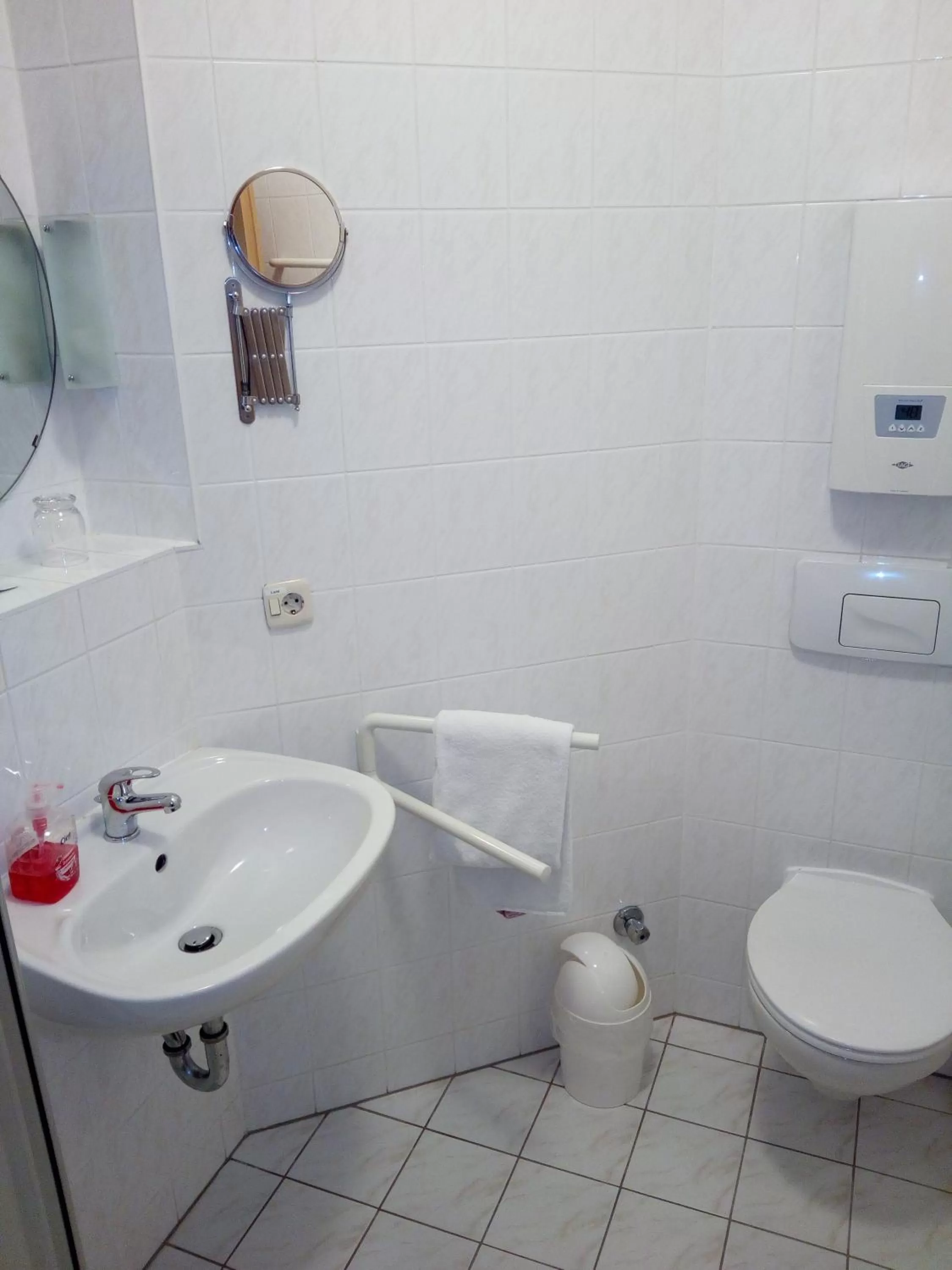 Bathroom in Landhotel Keils Gut