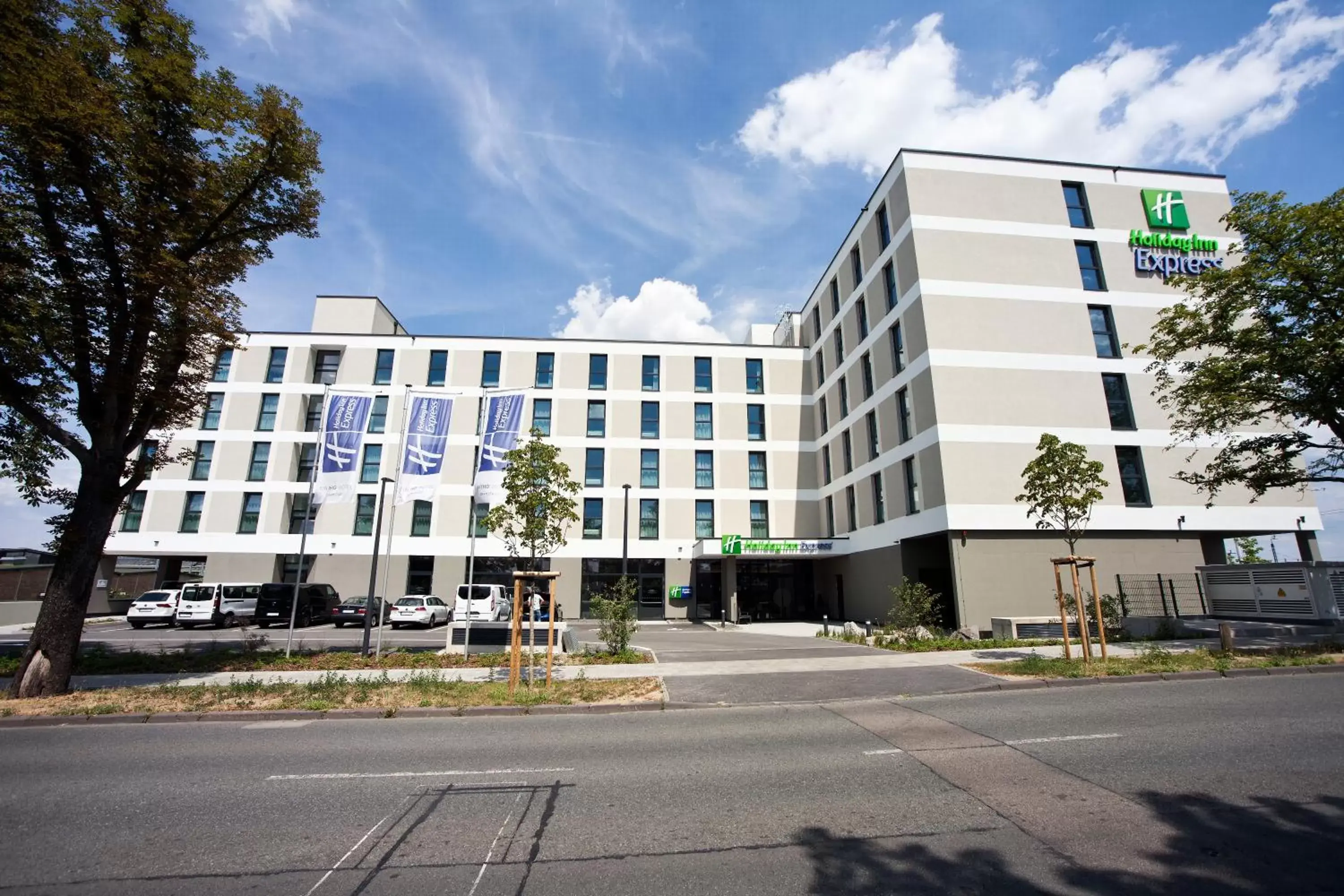 Property Building in Holiday Inn Express - Darmstadt, an IHG Hotel