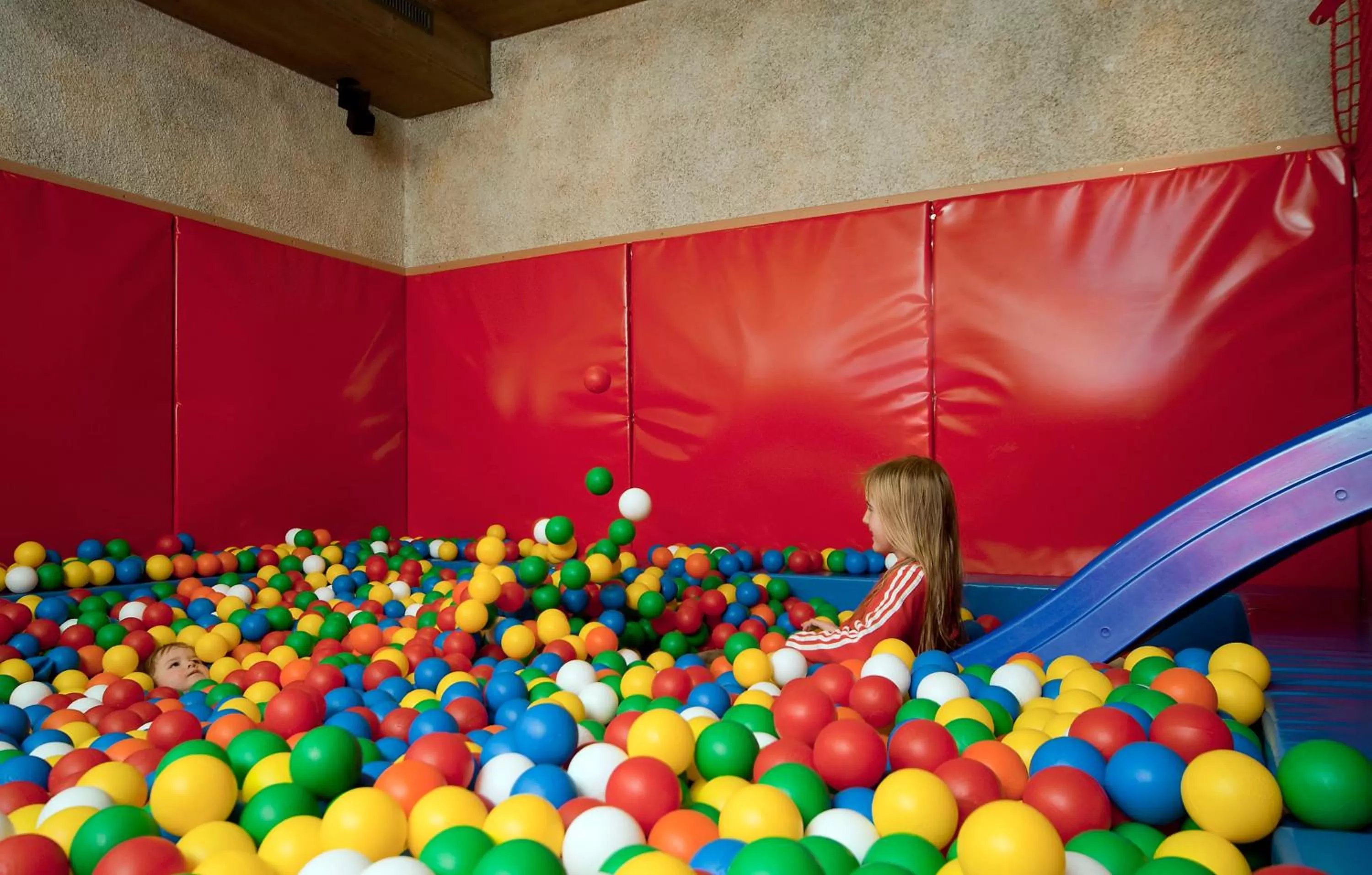 Restaurant/places to eat in Adler Adelboden